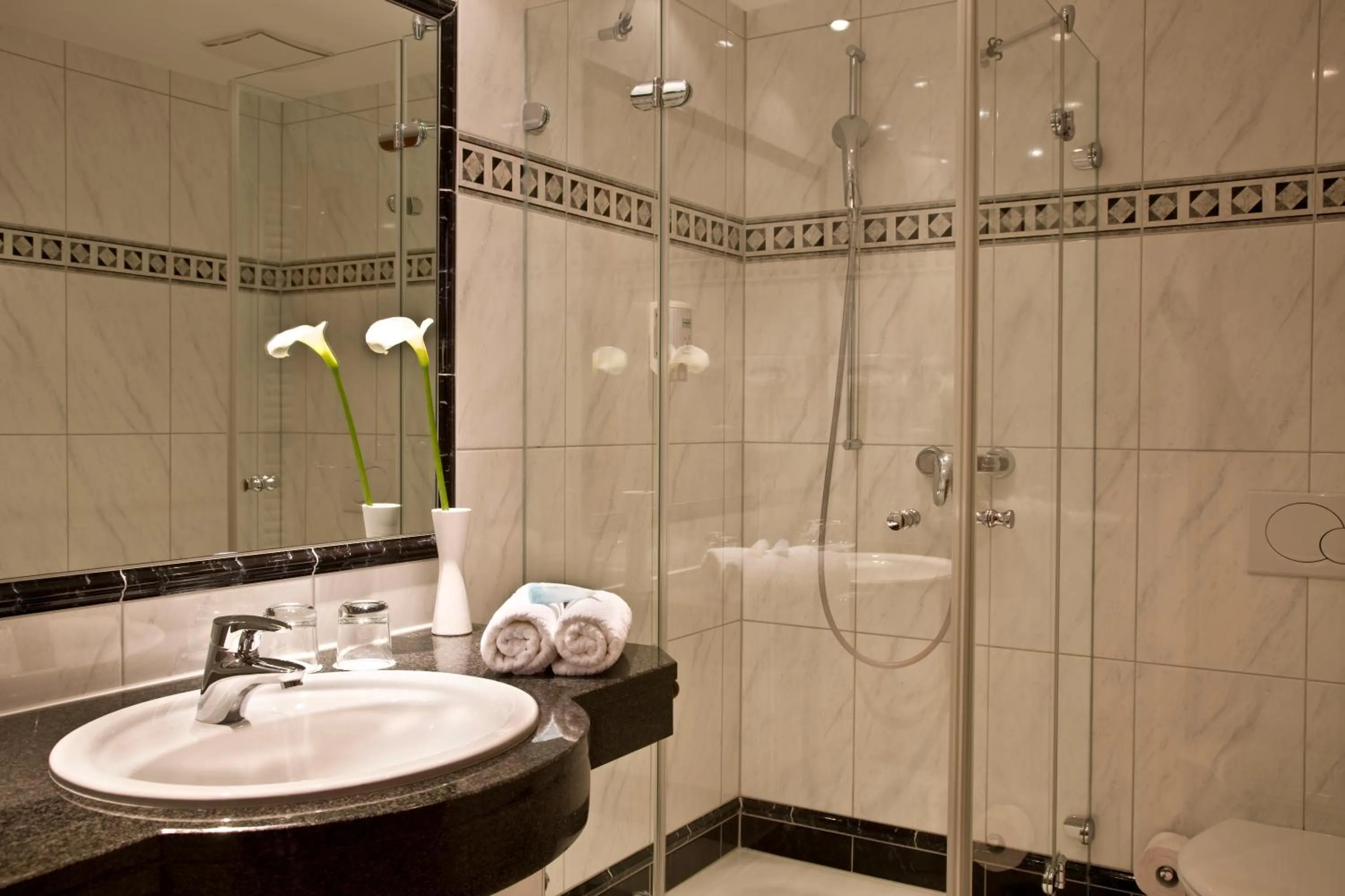 Bathroom in Germanenhof