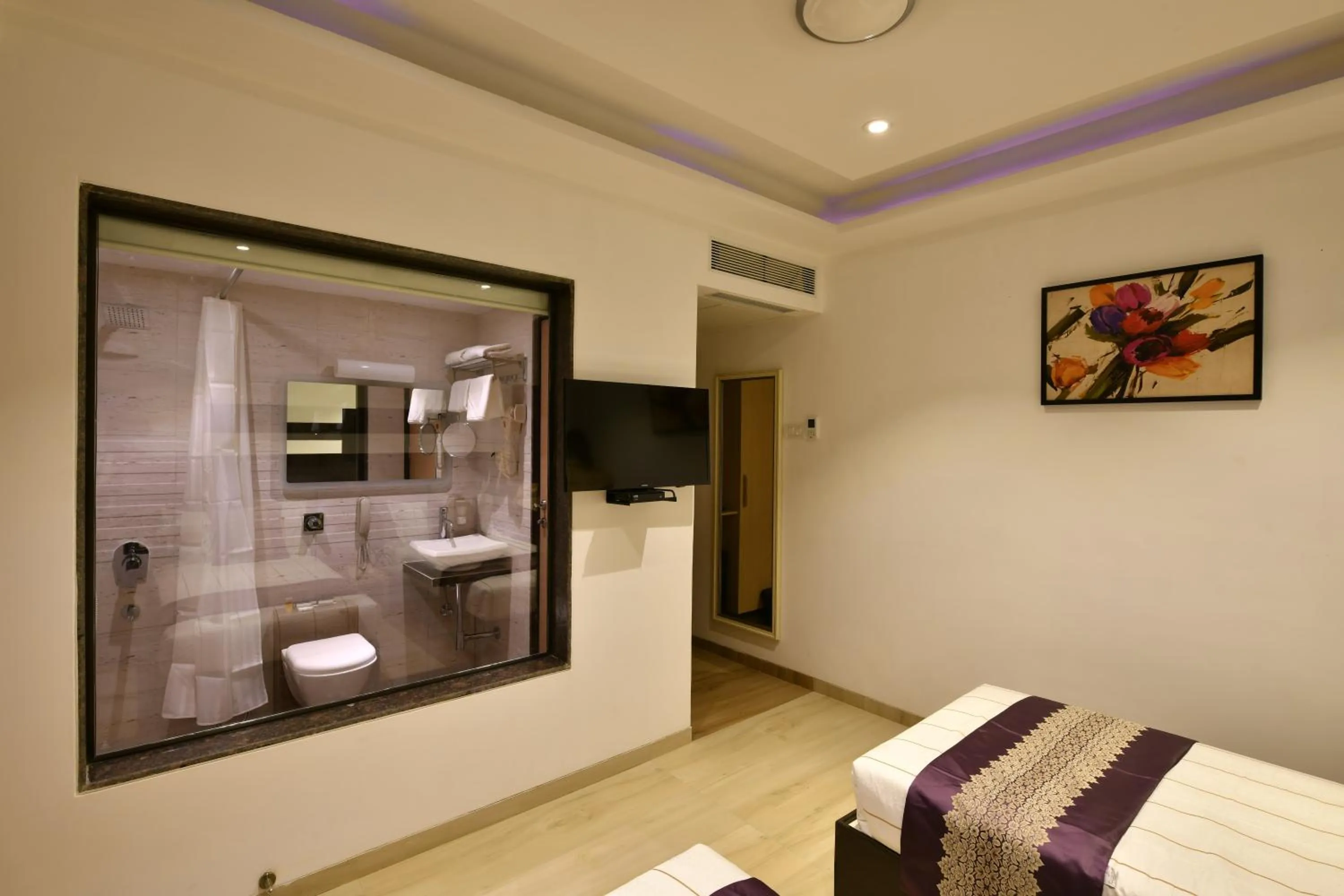 Bed in Picaddle The Luxury Boutique Hotel