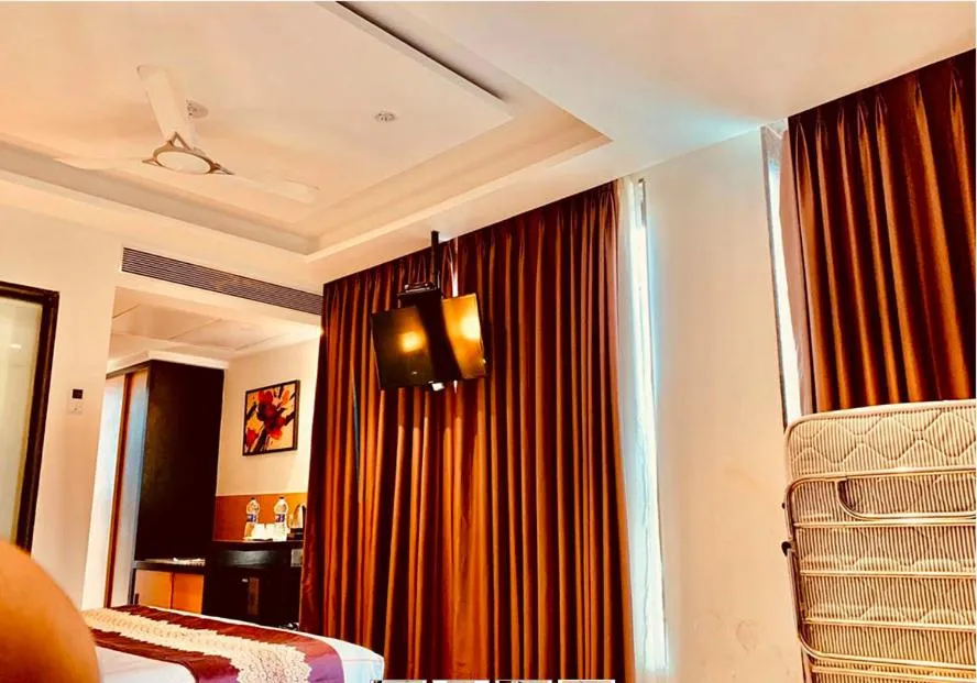 Bed in Picaddle The Luxury Boutique Hotel