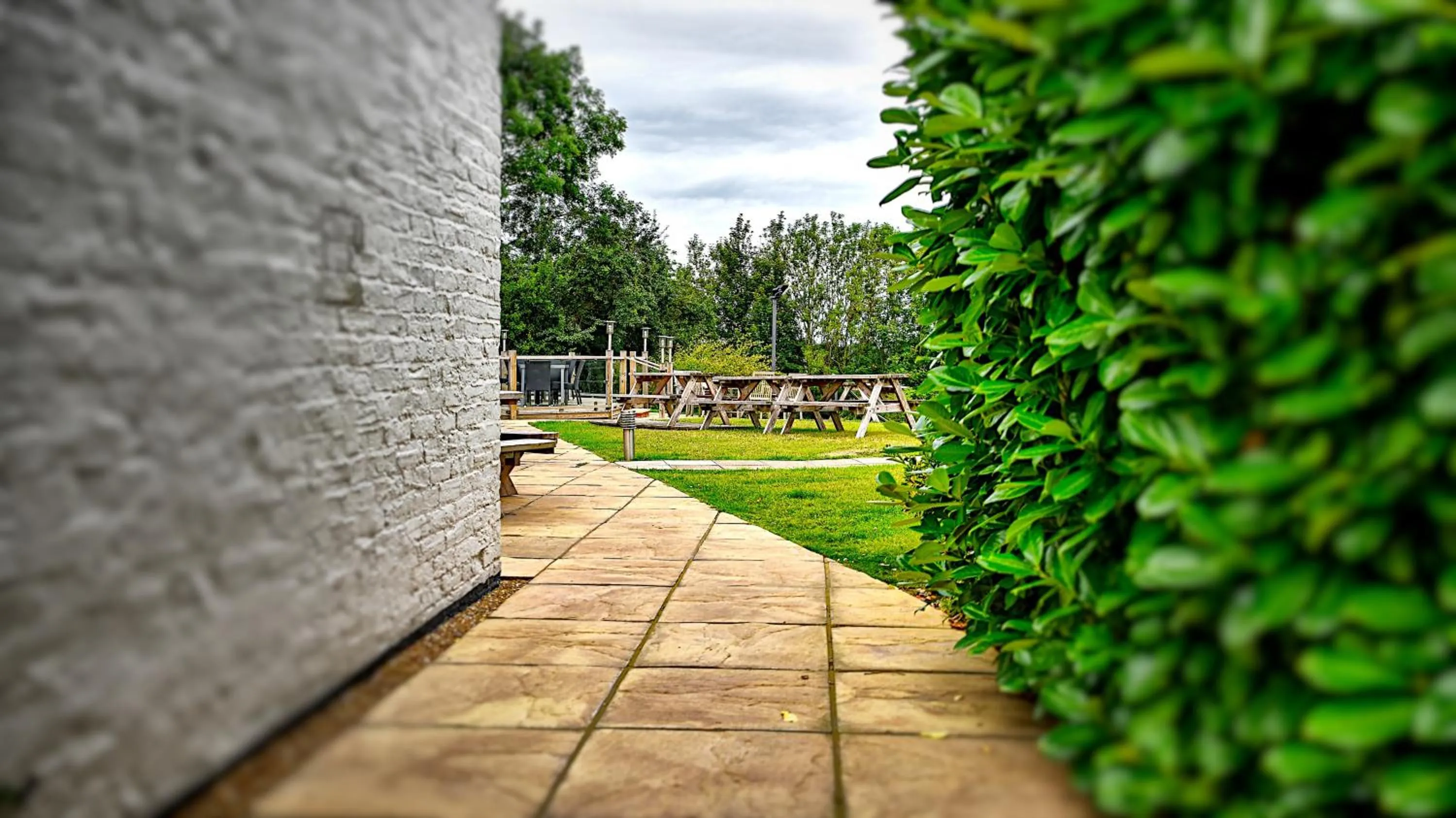 Garden in Narrowboat at Weedon