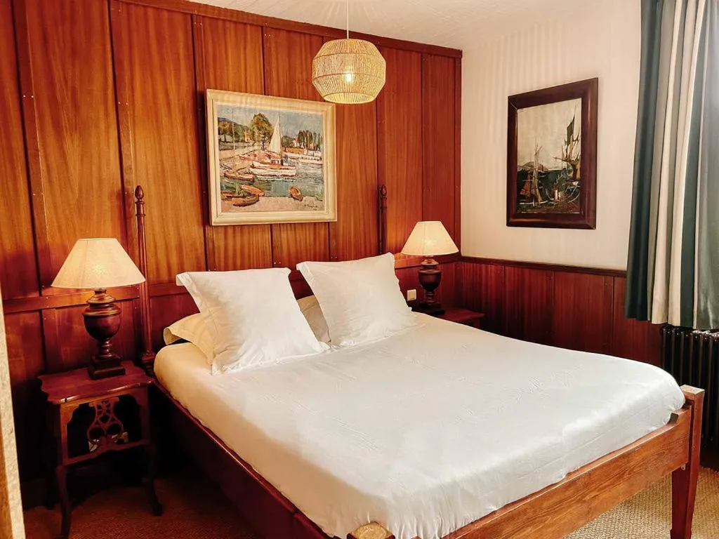 Bed in La Maison du Bassin