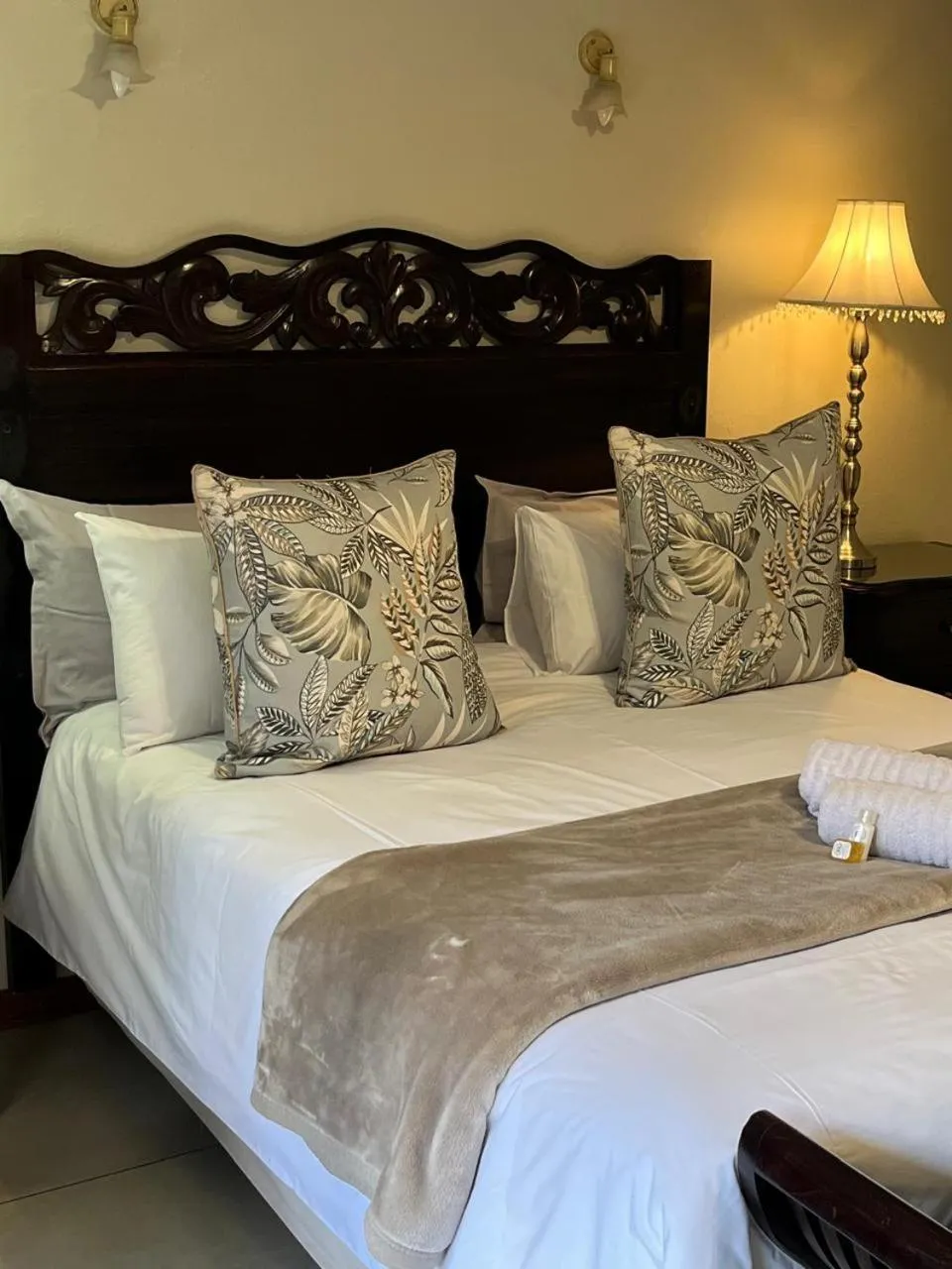 Bed in Del Roza Guest House