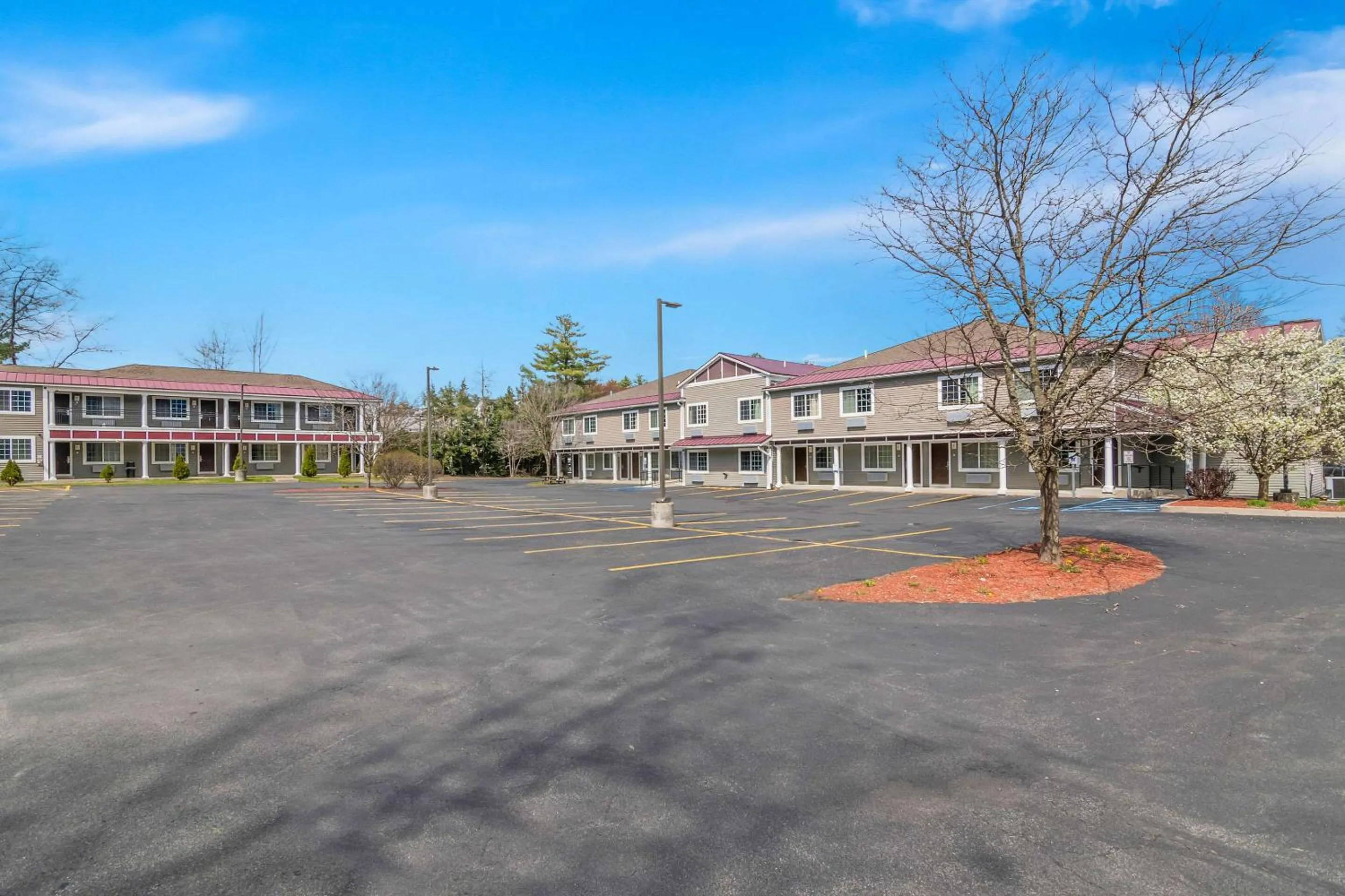 Property building in Quality Inn Queensbury - Lake George Area
