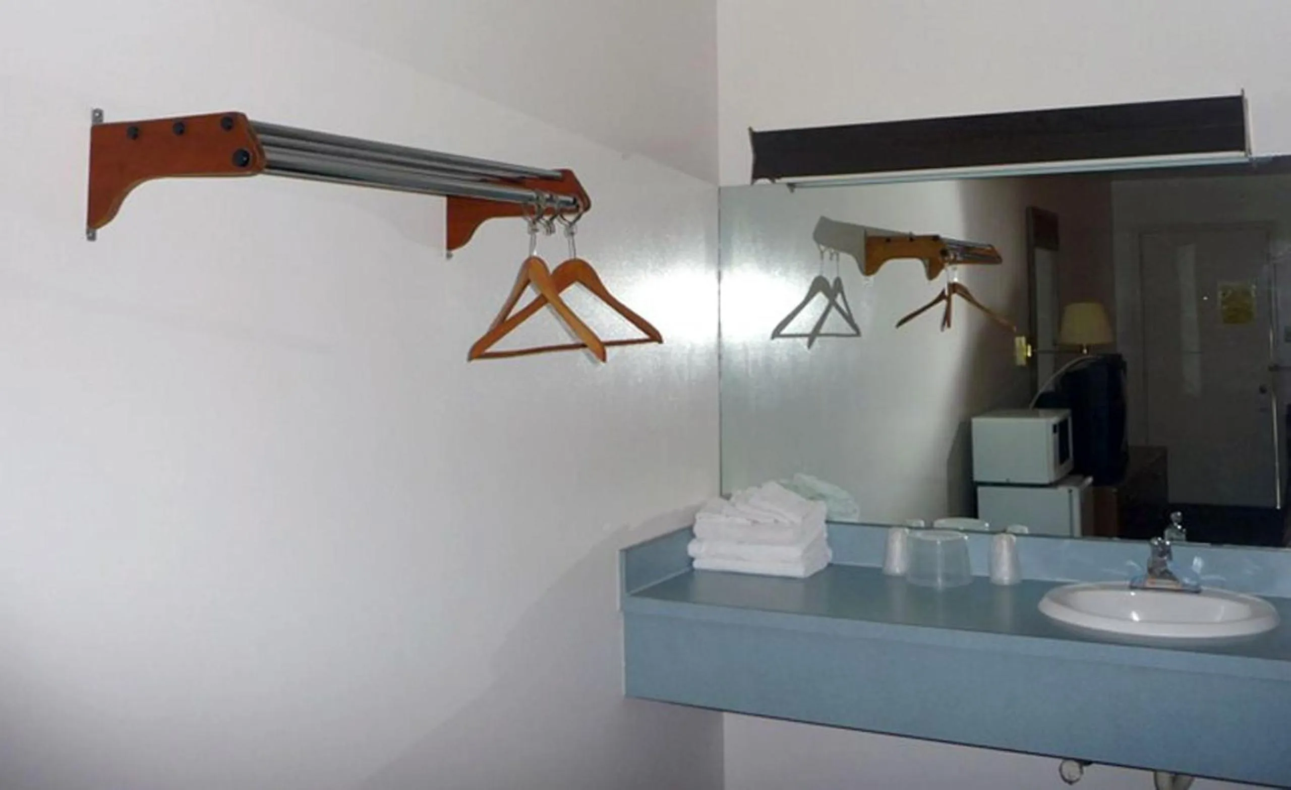 Bathroom in Red Rose Motel