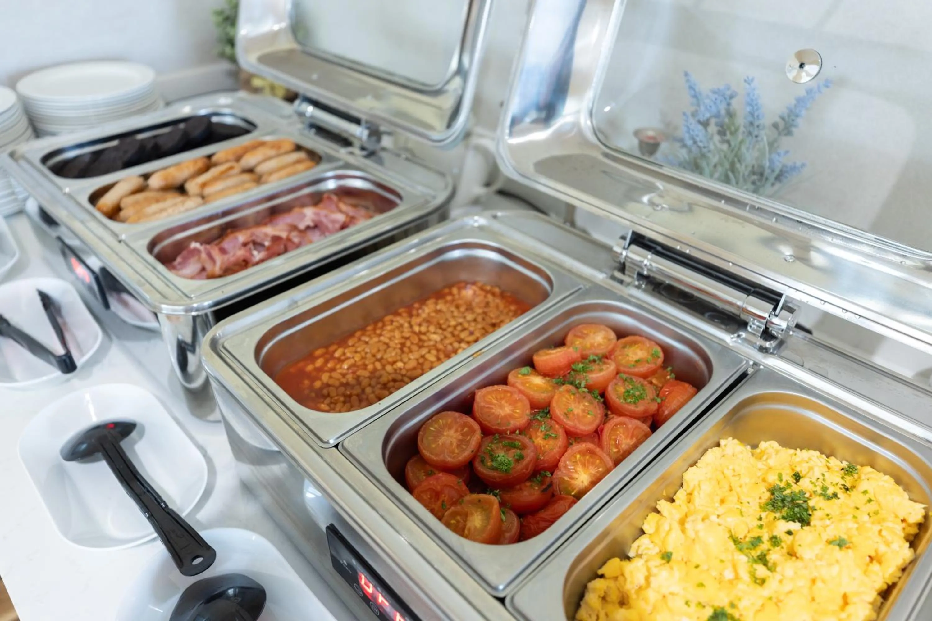 Buffet breakfast in The Bein Inn Hotel & Restaurant