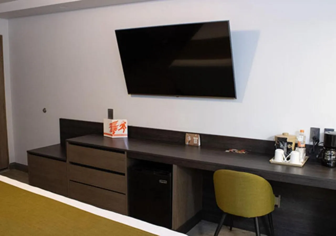 TV and multimedia in Hotel Calafia