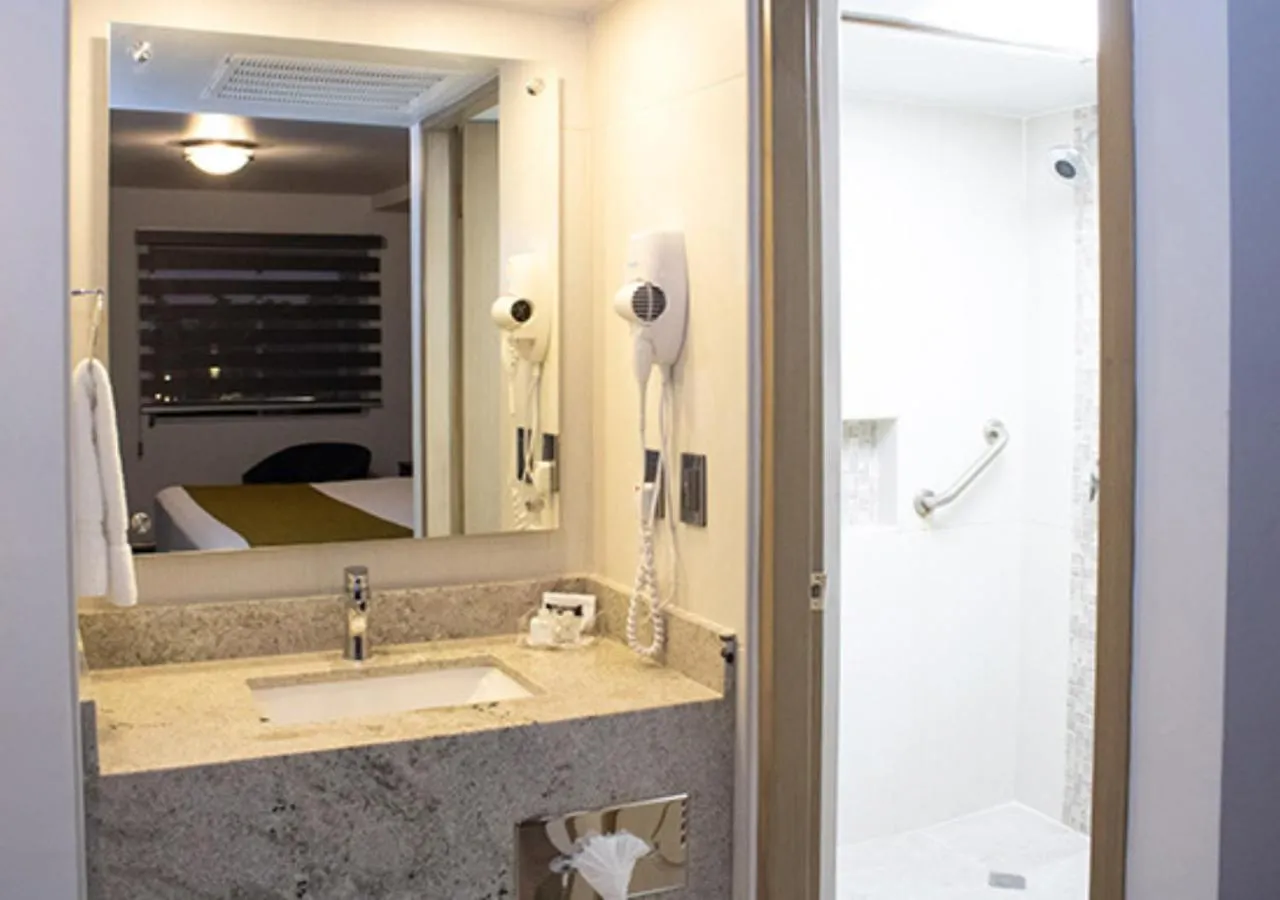 Bathroom in Hotel Calafia