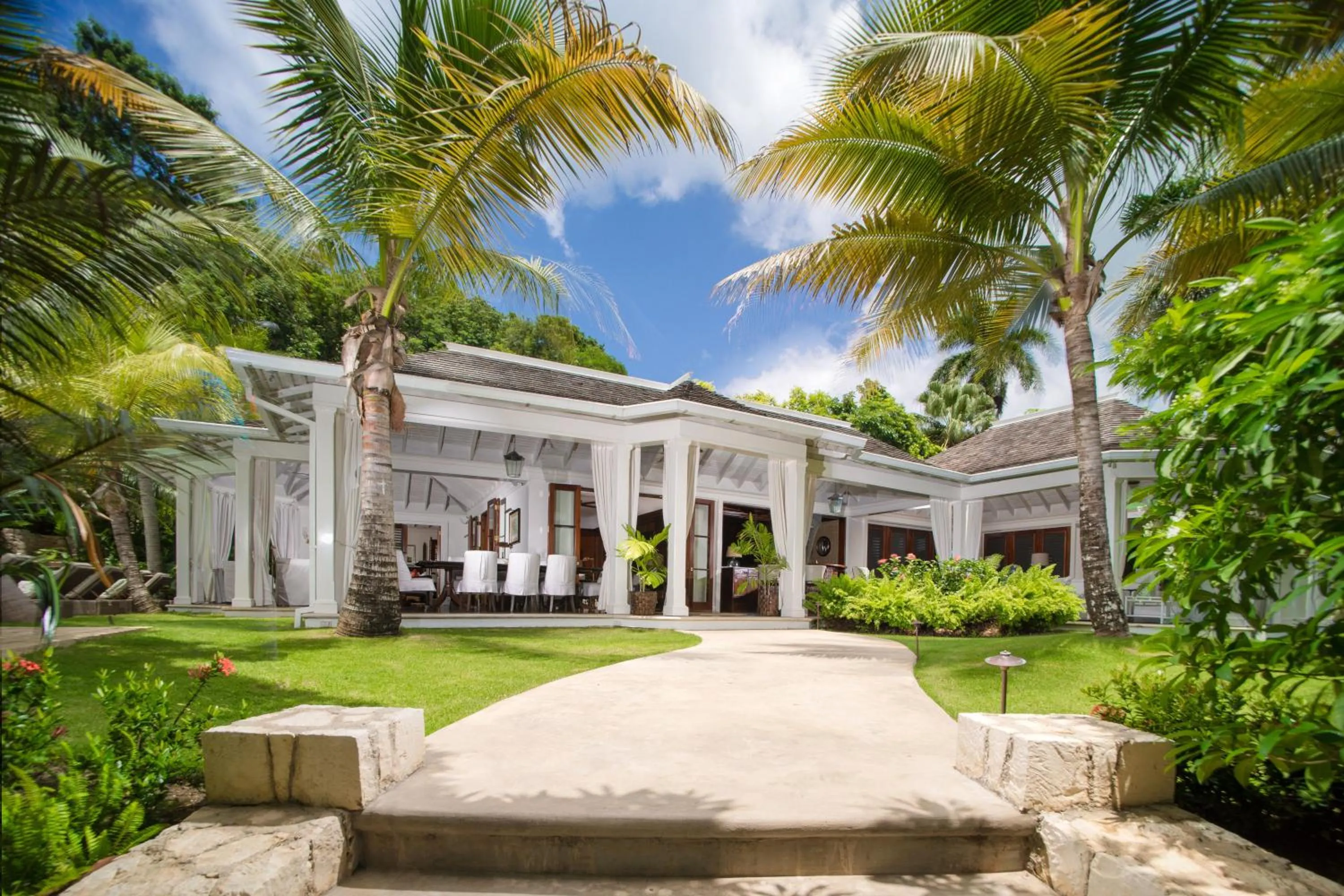 View (from property/room) in Round Hill Hotel & Villas