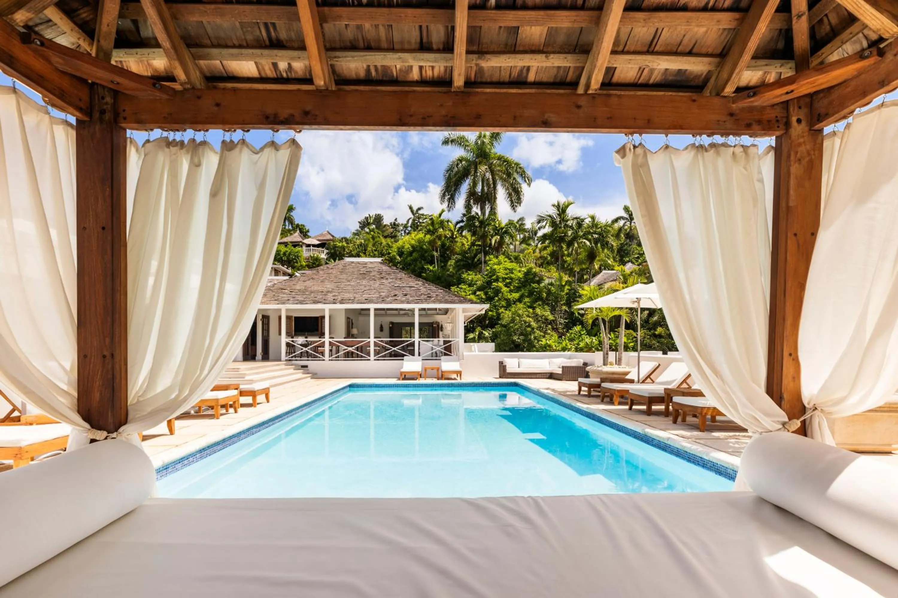 Pool view in Round Hill Hotel & Villas