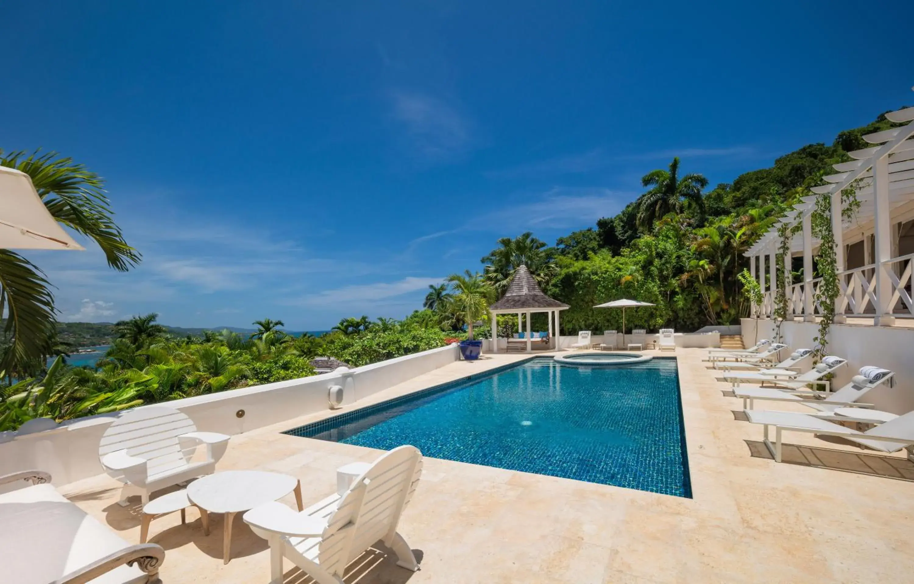 6 Bedroom Signature Villa private pool in Round Hill Hotel & Villas 6 Bedroom Signature Villa private pool in Round Hill Hotel & Villas