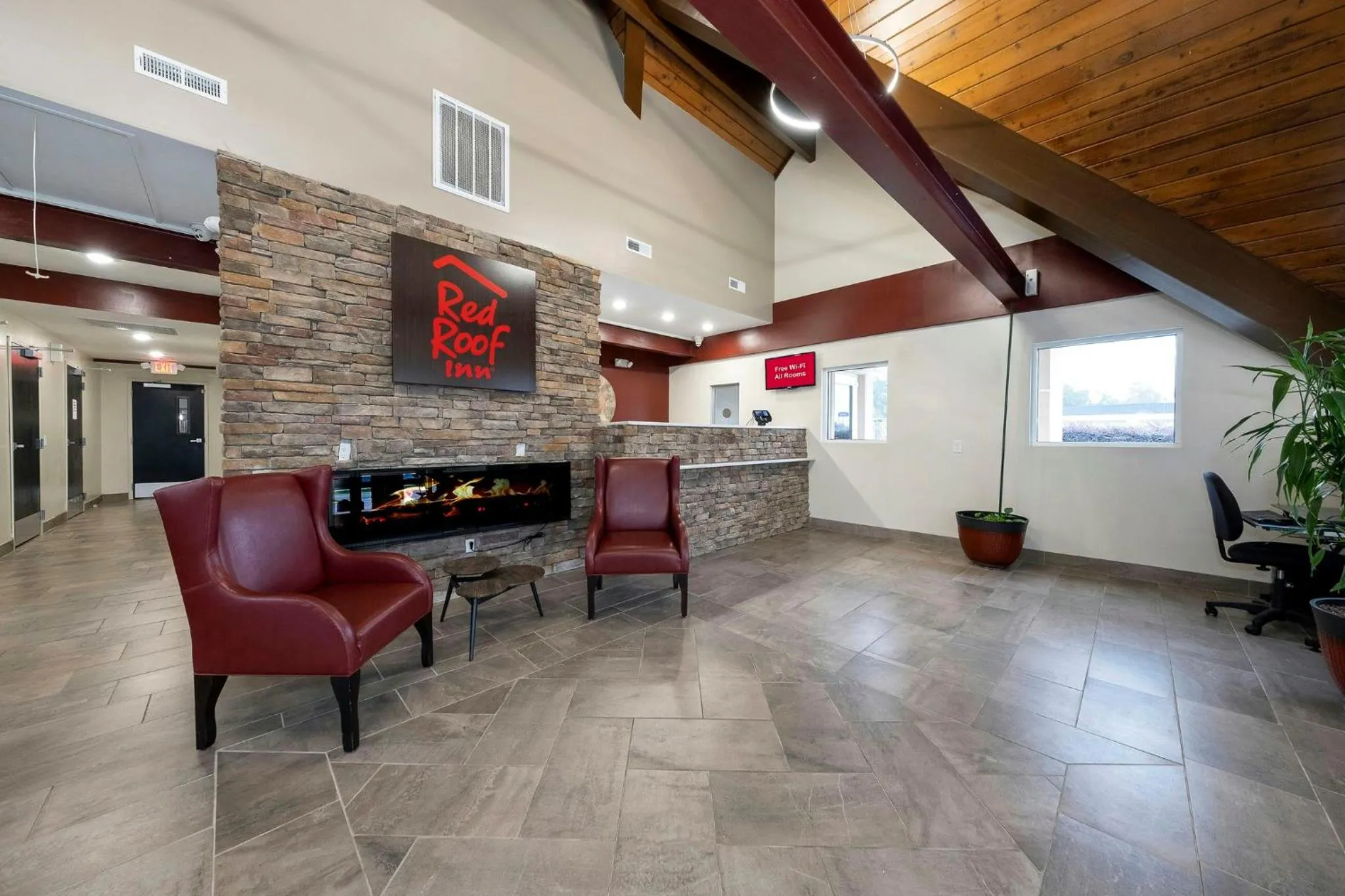 Lobby or reception in Red Roof Inn Lumberton
