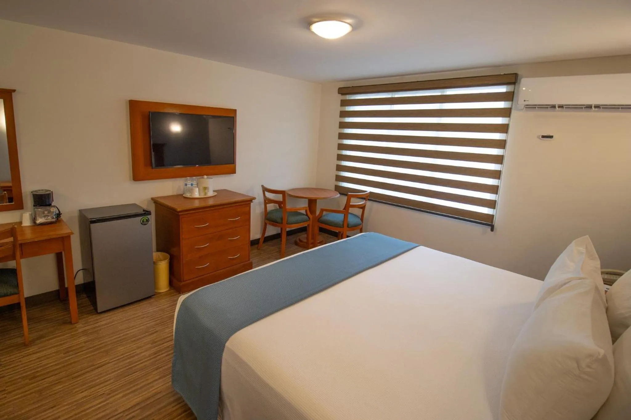 Bedroom, Bed in Araiza Palmira Hotel y Centro de Convenciones