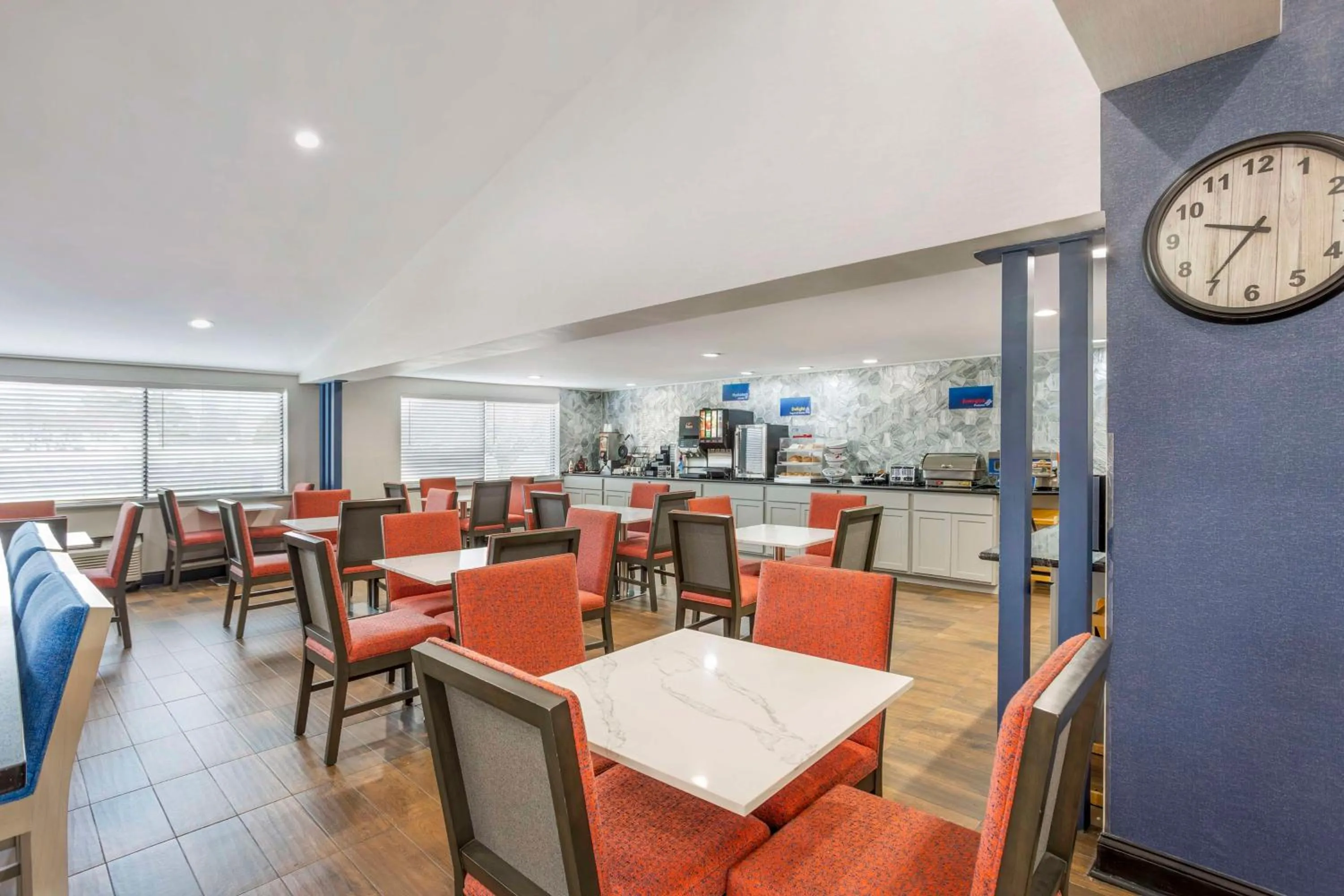 Breakfast in Best Western Westgate Inn