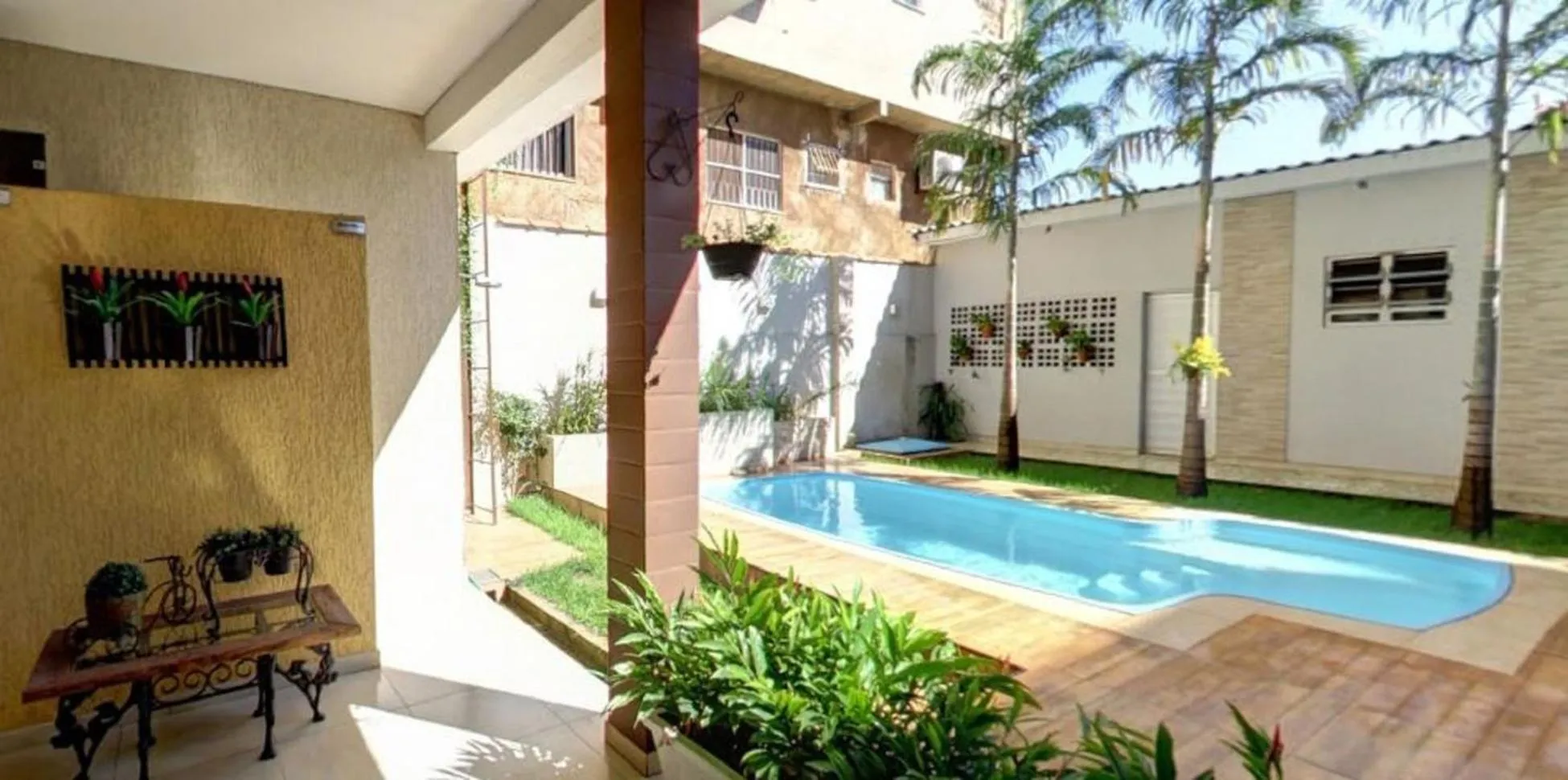 Swimming pool in Ecos Conforto