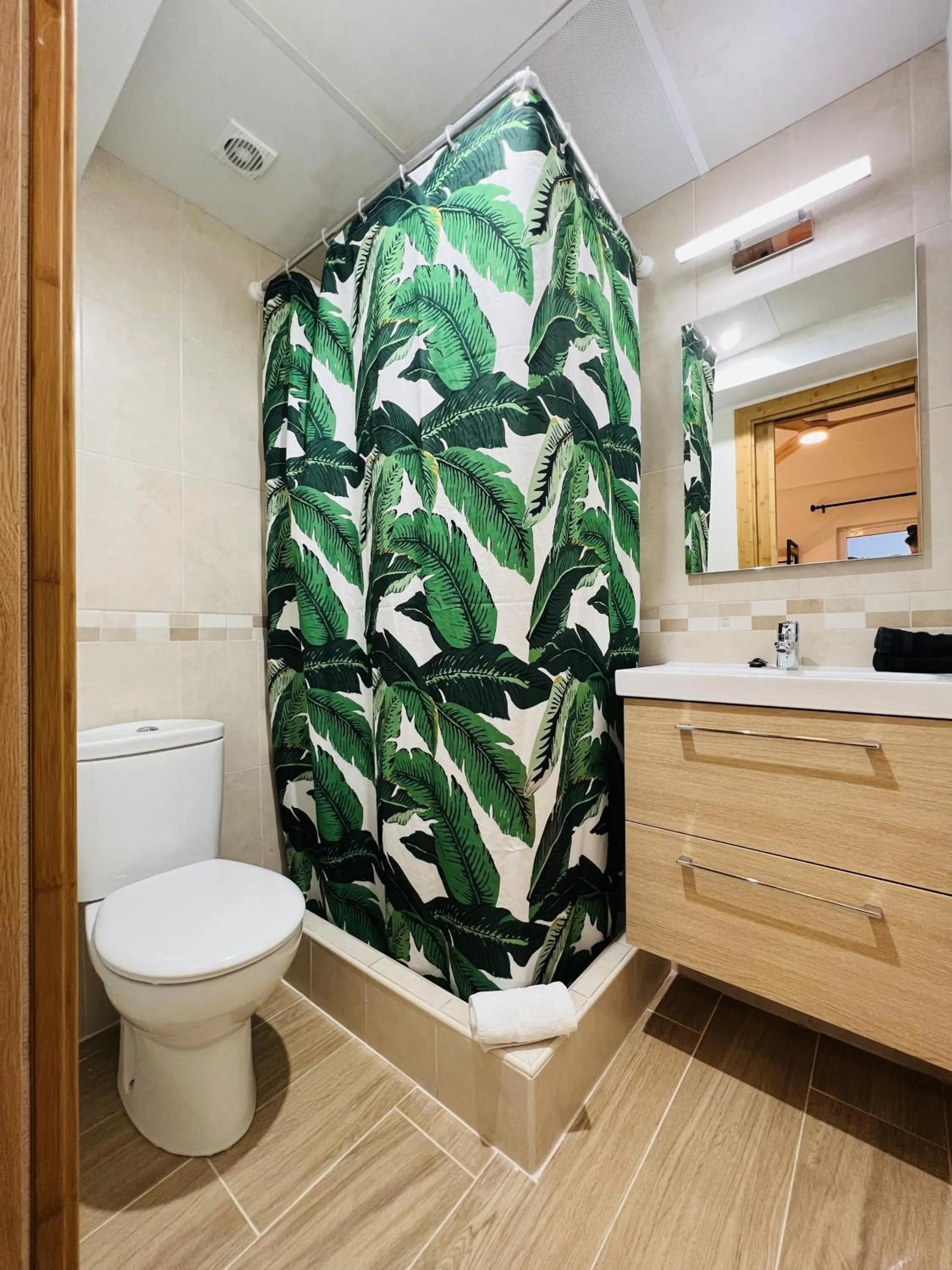 Bathroom in Nanit Rooms Ibiza Hostal