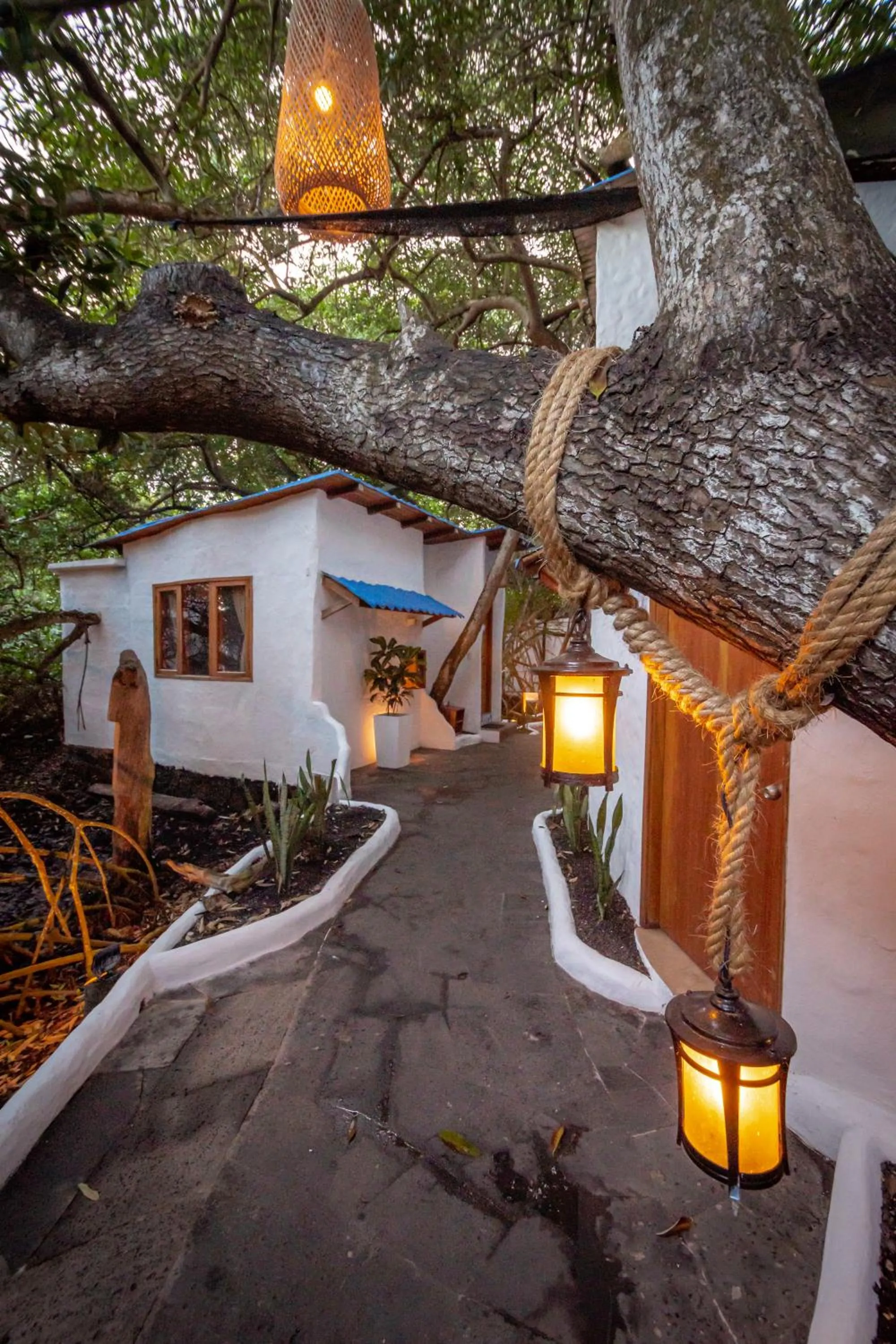 Property building in Blu Galapagos Sustainable Waterfront Lodge