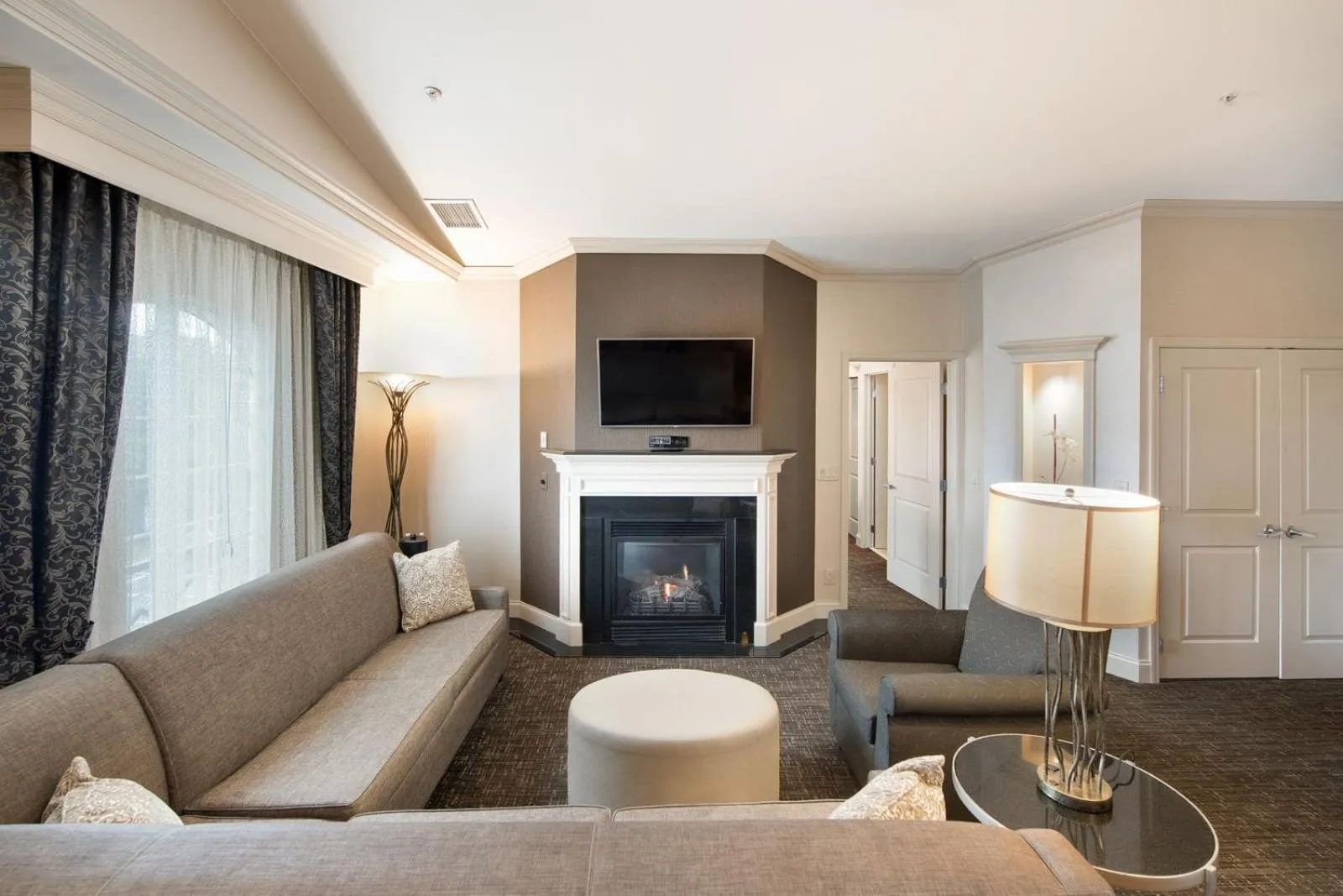 TV and multimedia in Eden Resort and Suites, BW Premier Collection