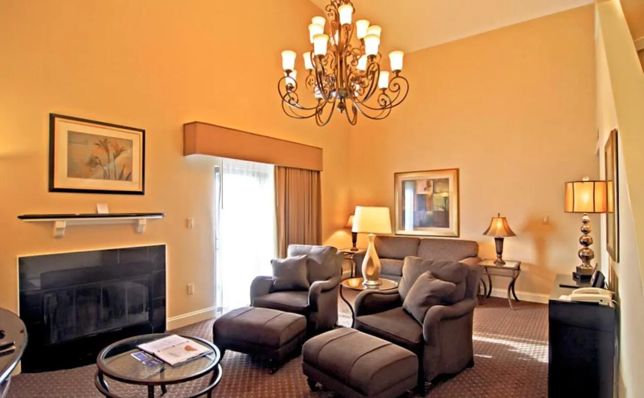 Living room in Eden Resort and Suites, BW Premier Collection