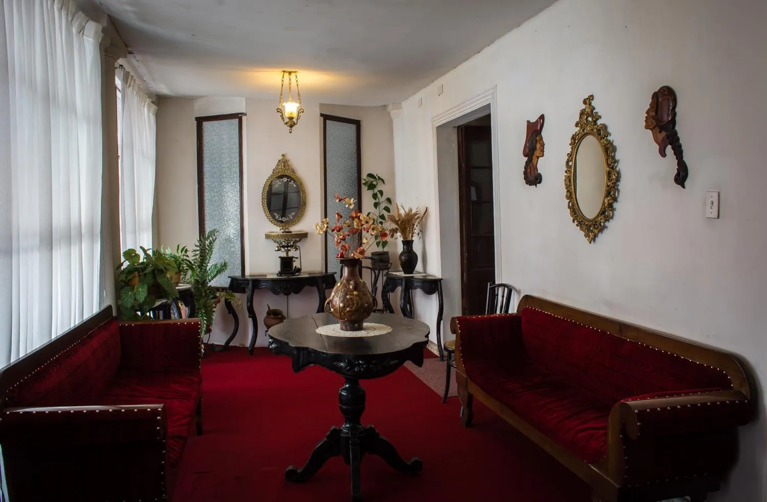 Living room in Hostal Sucre