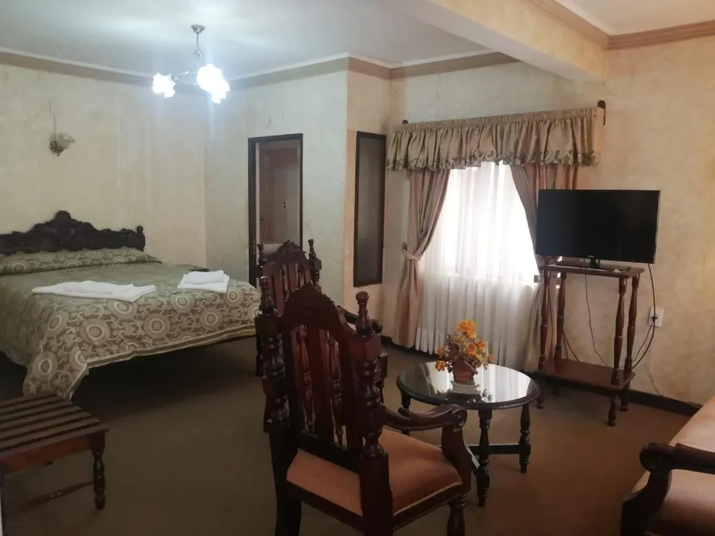 Bedroom, Bed in Hostal Sucre