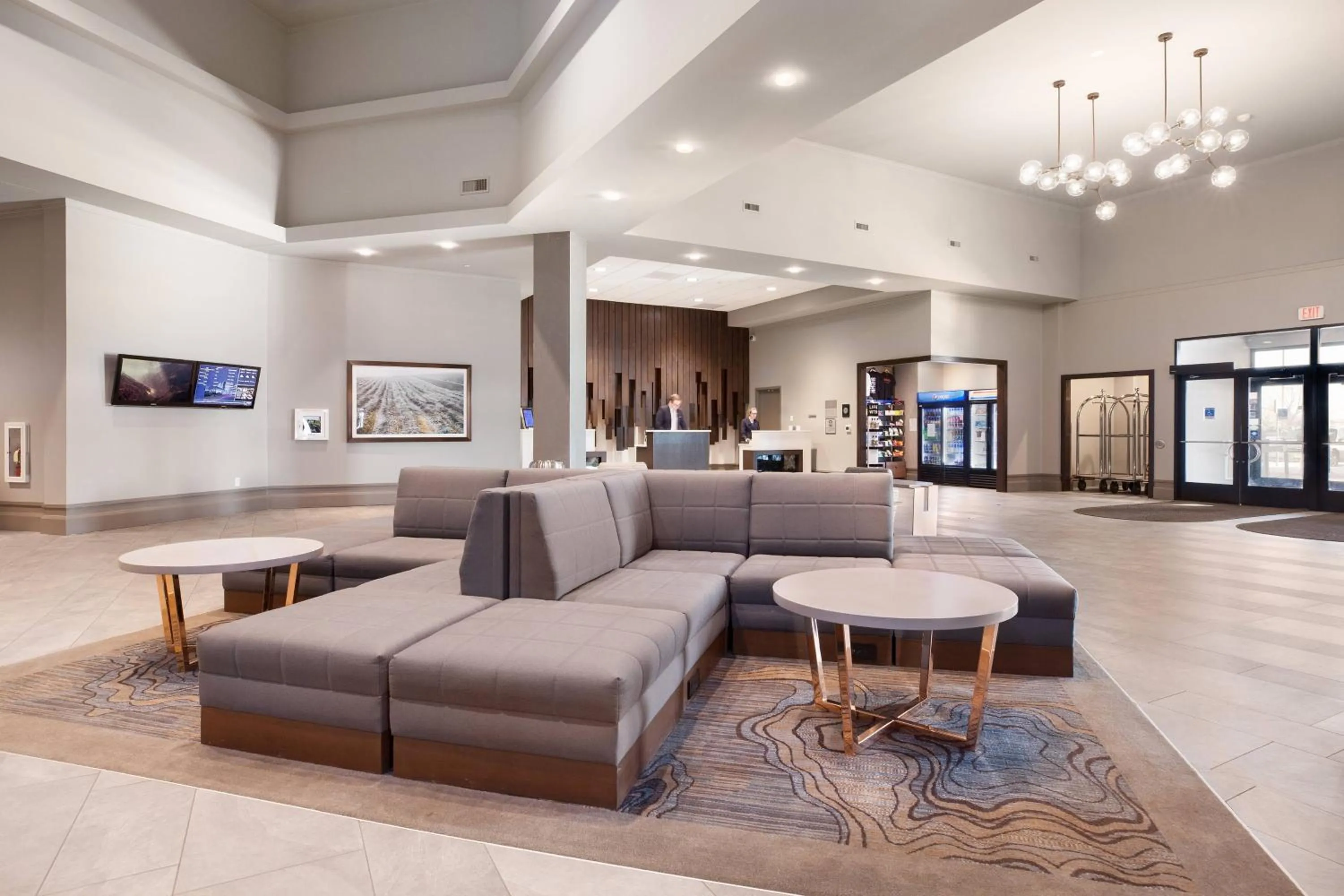 Lobby or reception in Delta Hotels by Marriott Fargo