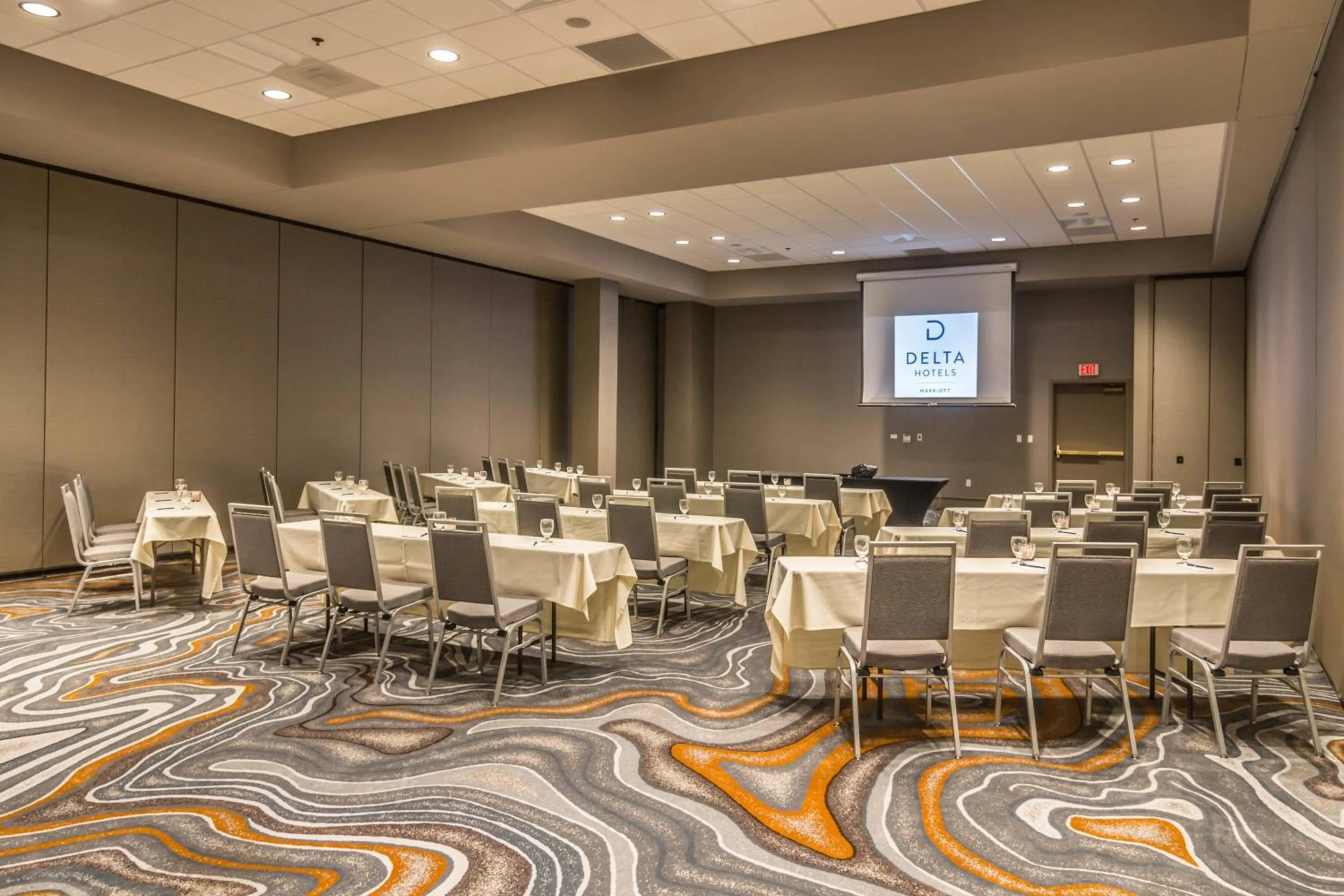 Meeting/conference room in Delta Hotels by Marriott Fargo