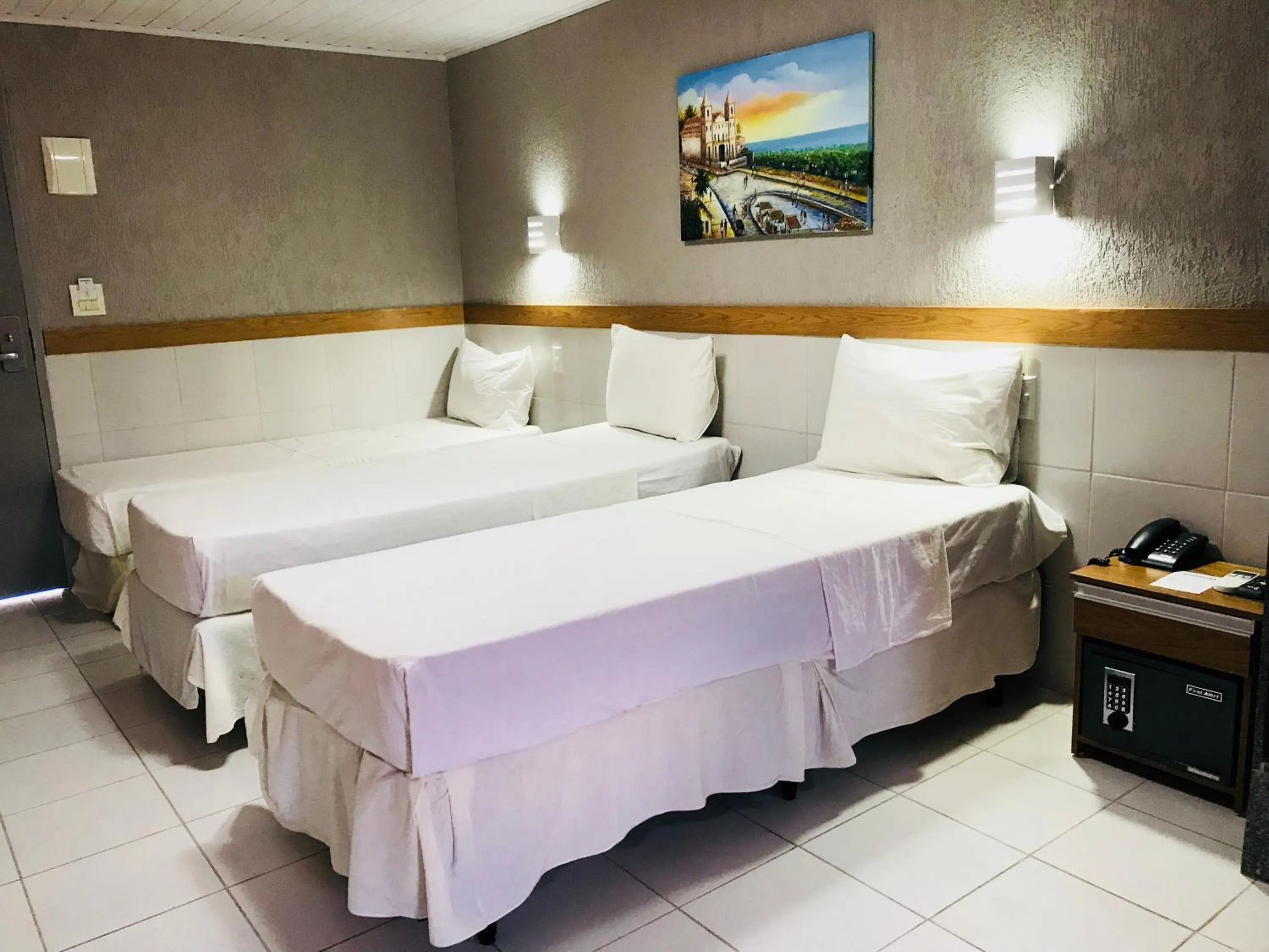 Bedroom, Bed in Inter Hotel