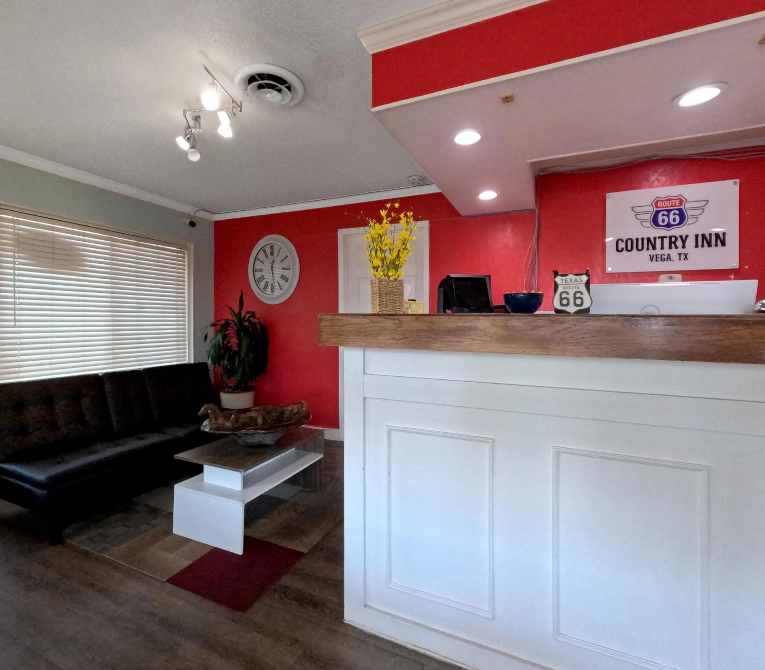 Lobby or reception in Capital O Route 66 Country Inn Vega Tx