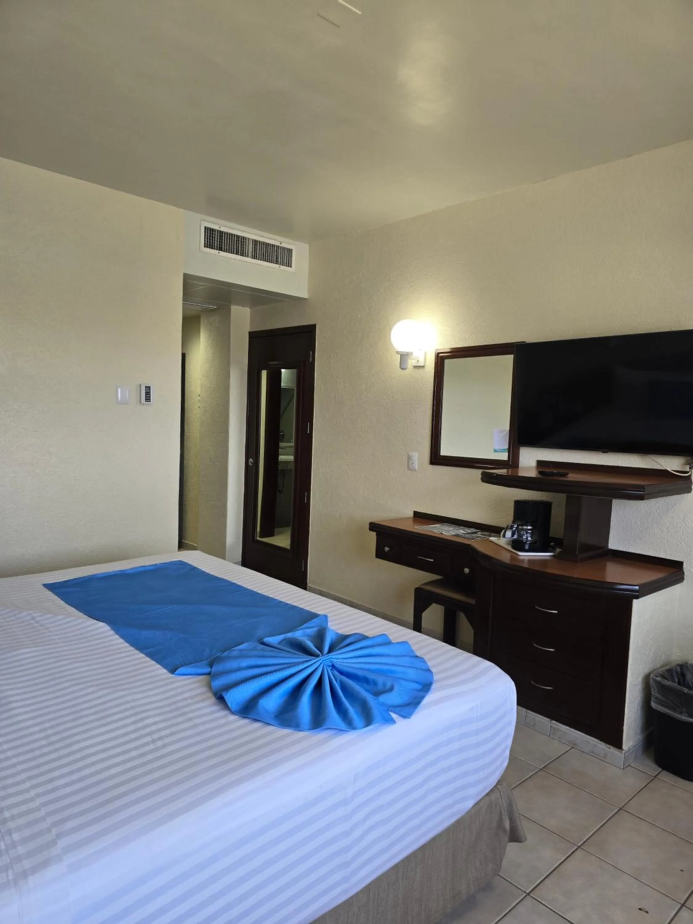 Bedroom, Bed in Olas Altas Inn Hotel & Spa