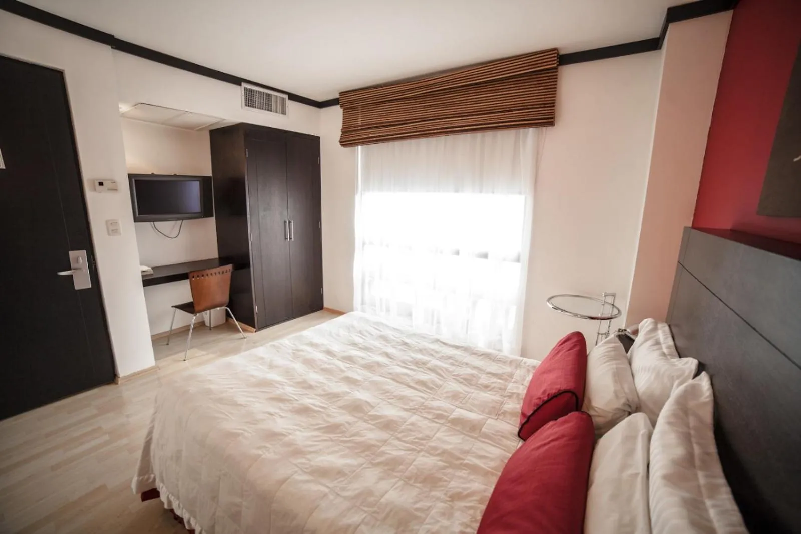 Bed in Hotel Inglaterra