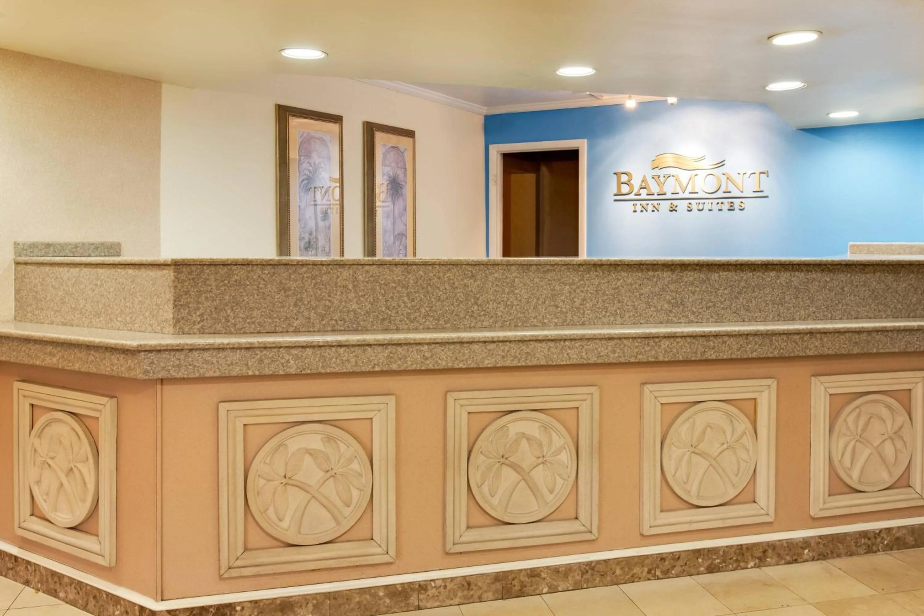 Baymont by Wyndham Lake City I-75