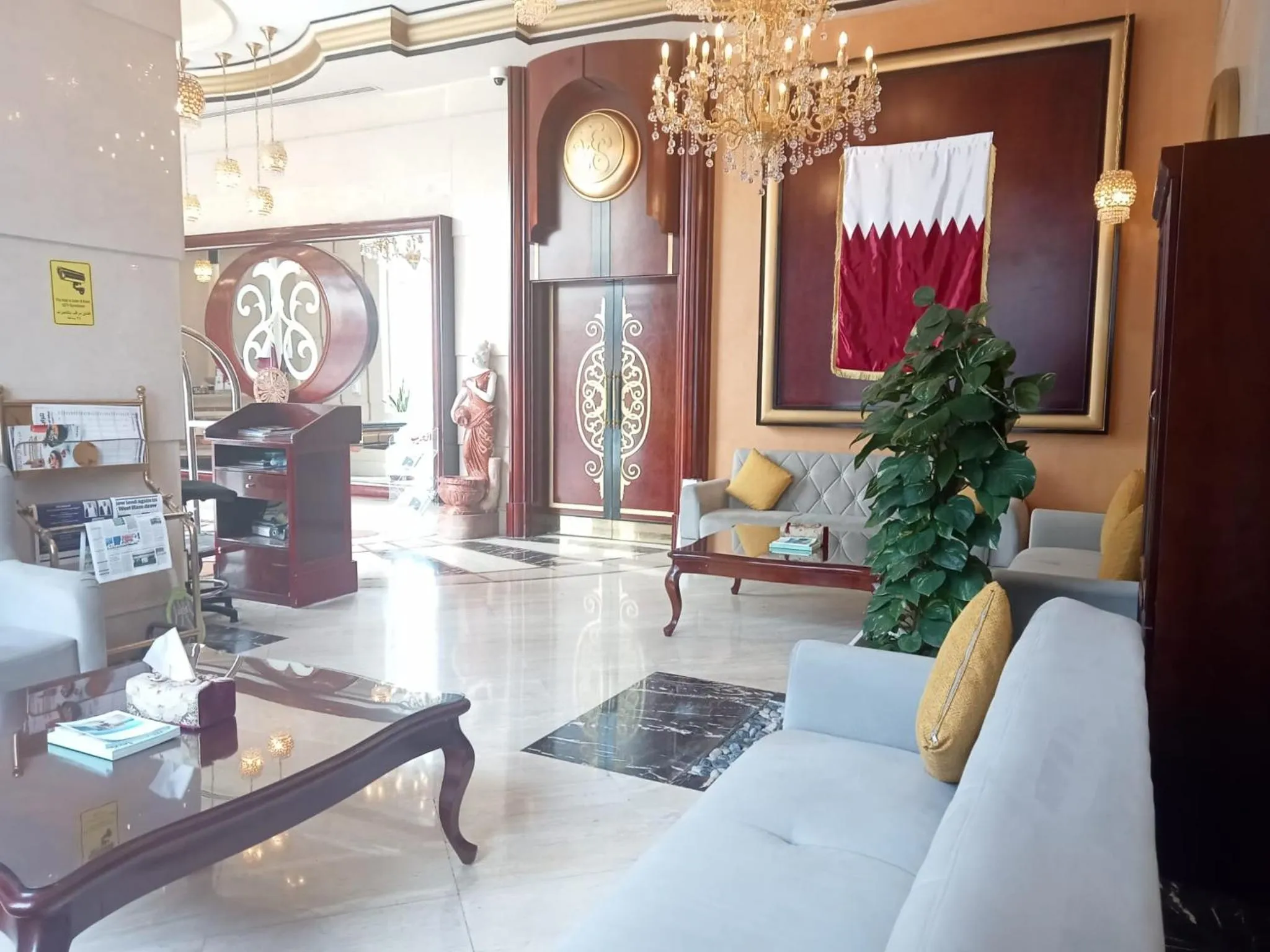 Seating area in Chairmen Hotel