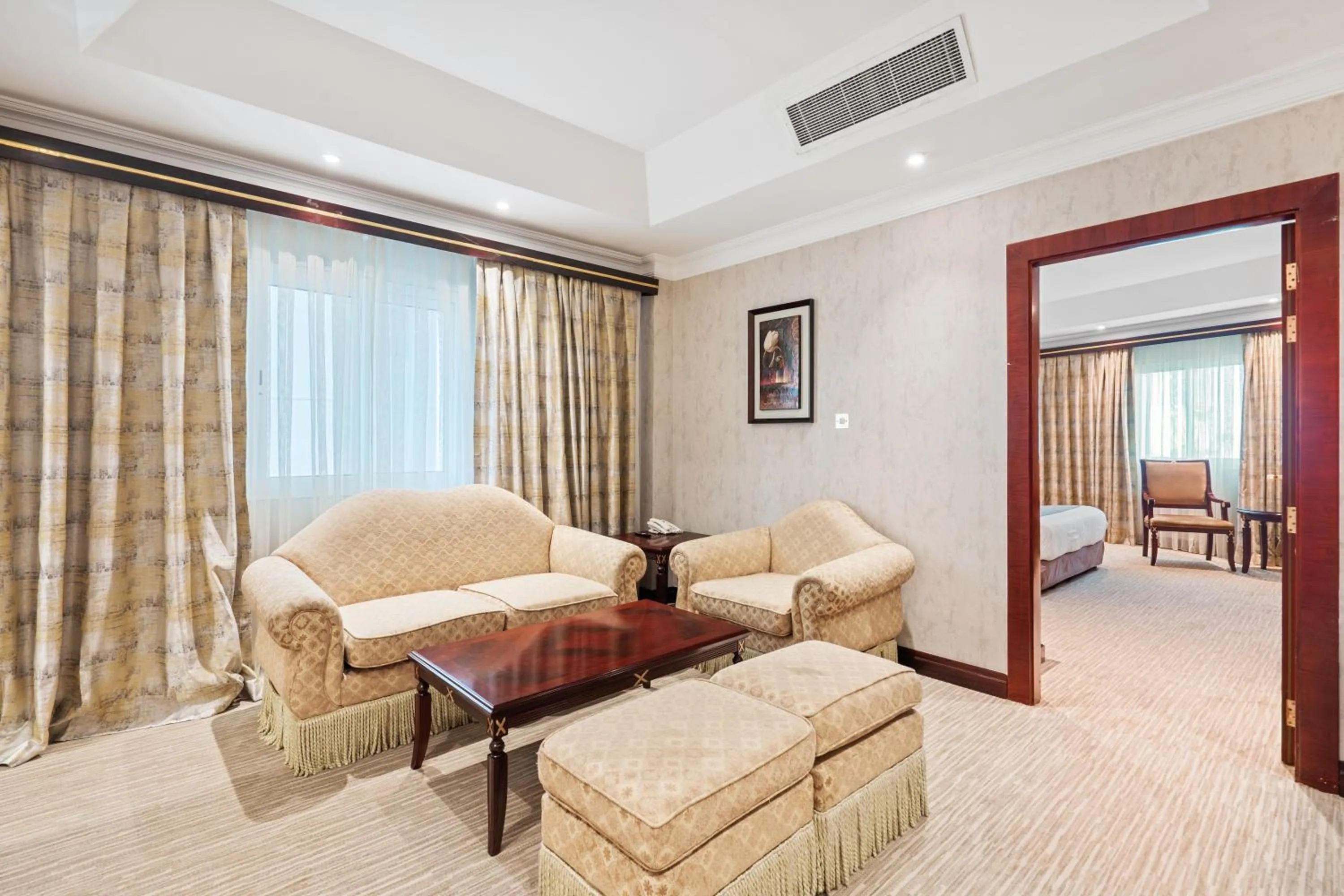 Living room in Chairmen Hotel