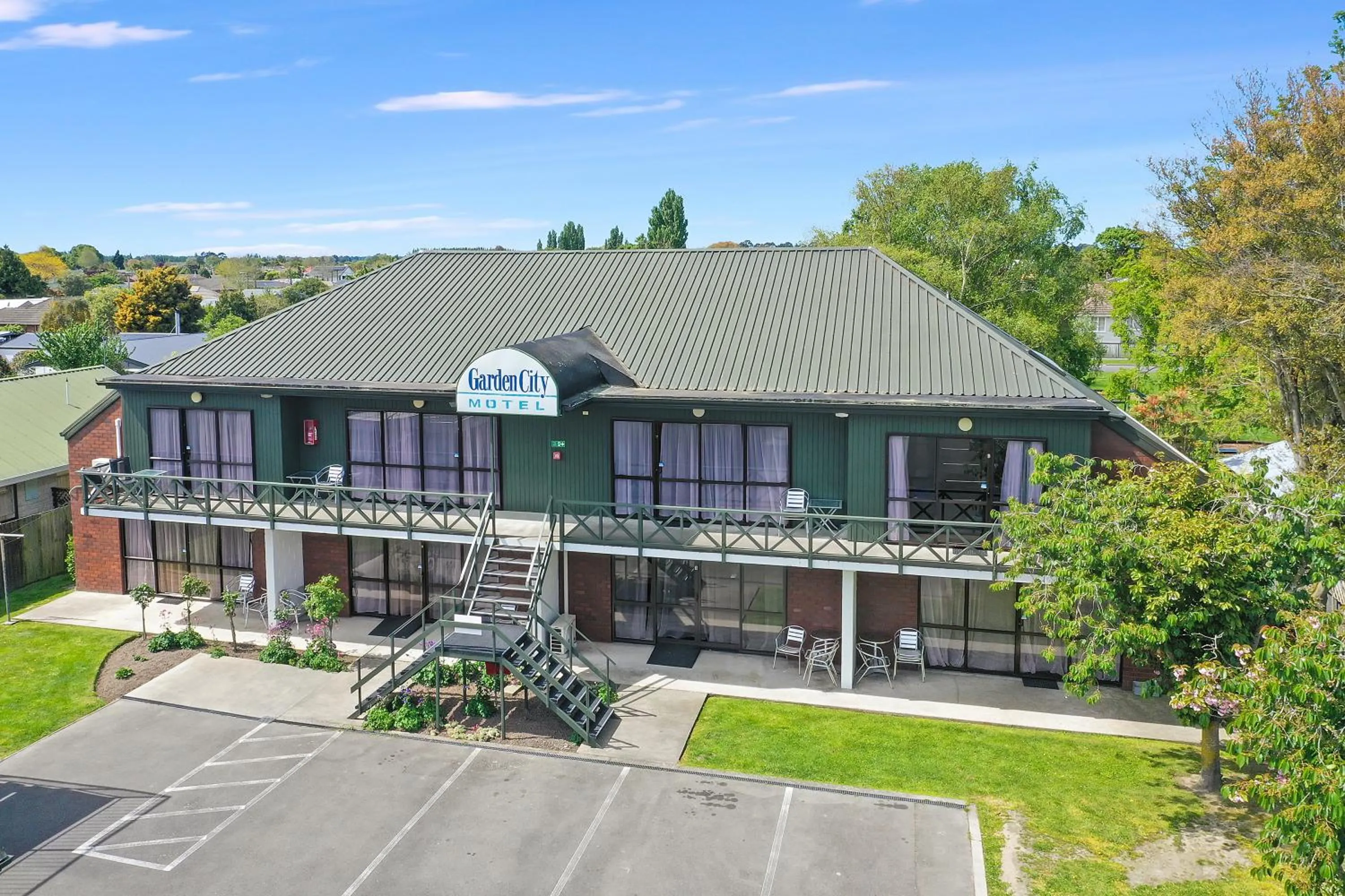 Property building in Garden City Motel