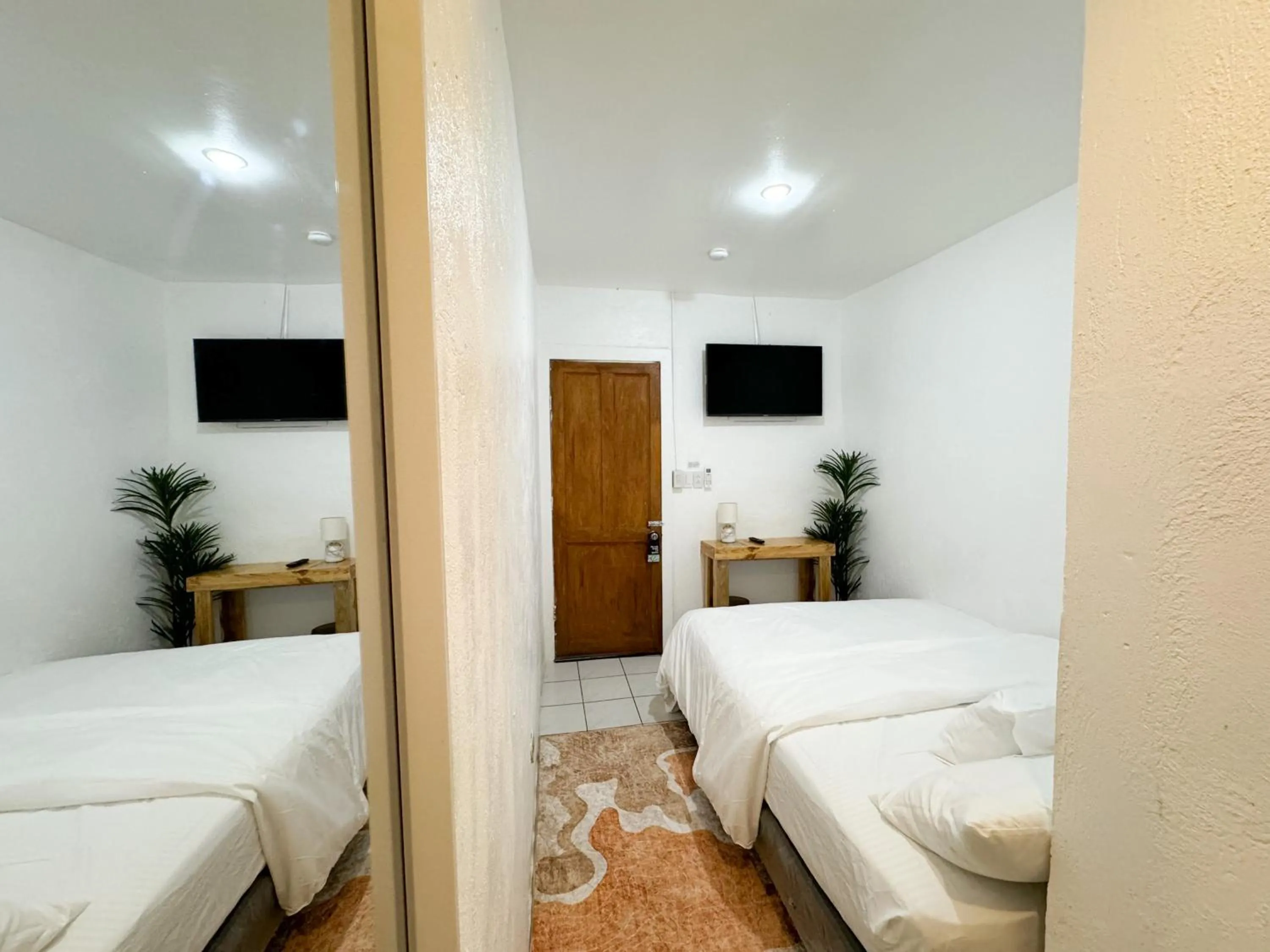 Bedroom, Bed in West Coast Beach House