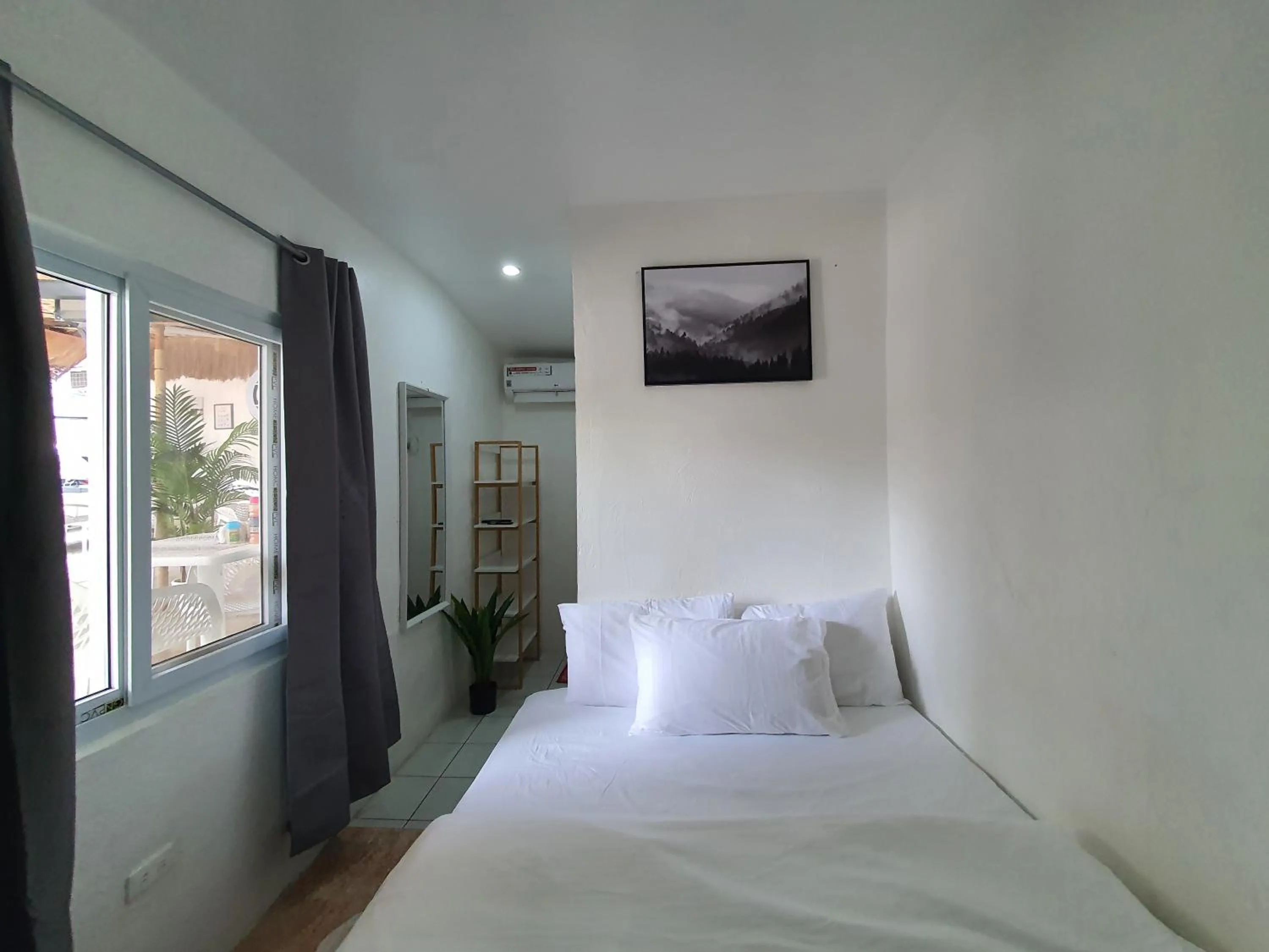 Bedroom, Bed in West Coast Beach House