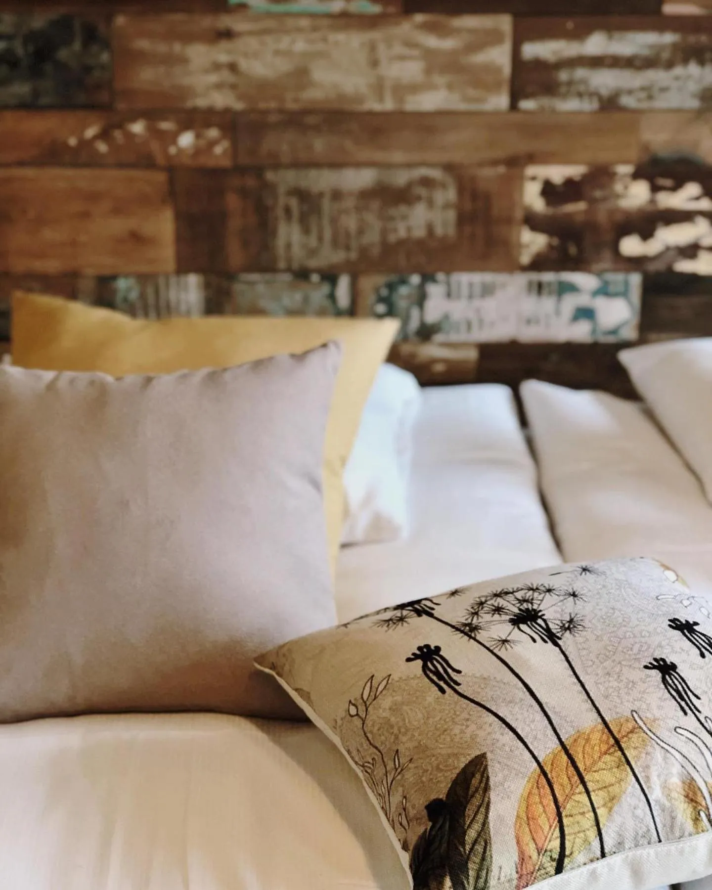 Property building, Bed in Örums Nygård Gårdshotell