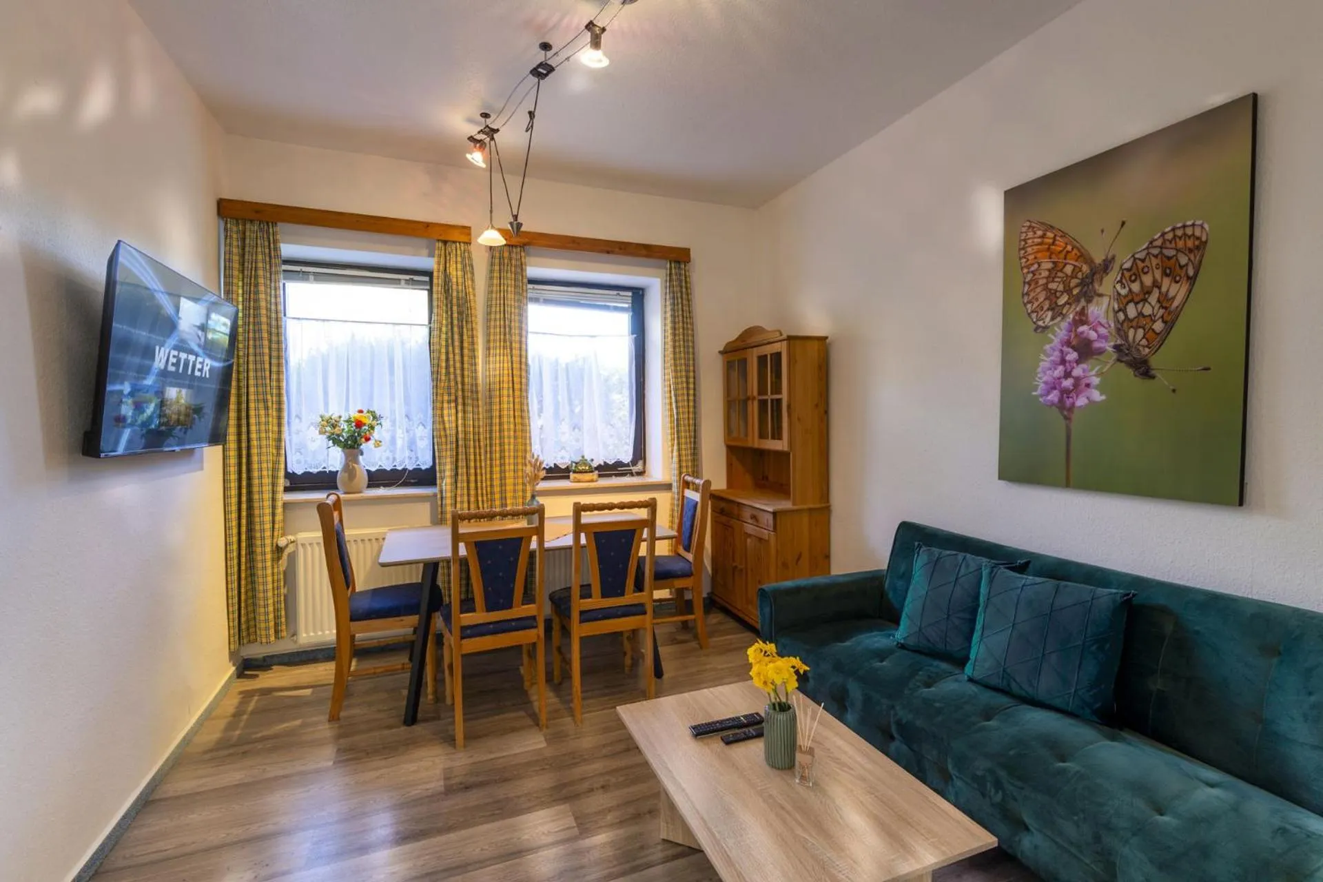 TV and multimedia in Bei Ulbrichs Hotel garni & Catering