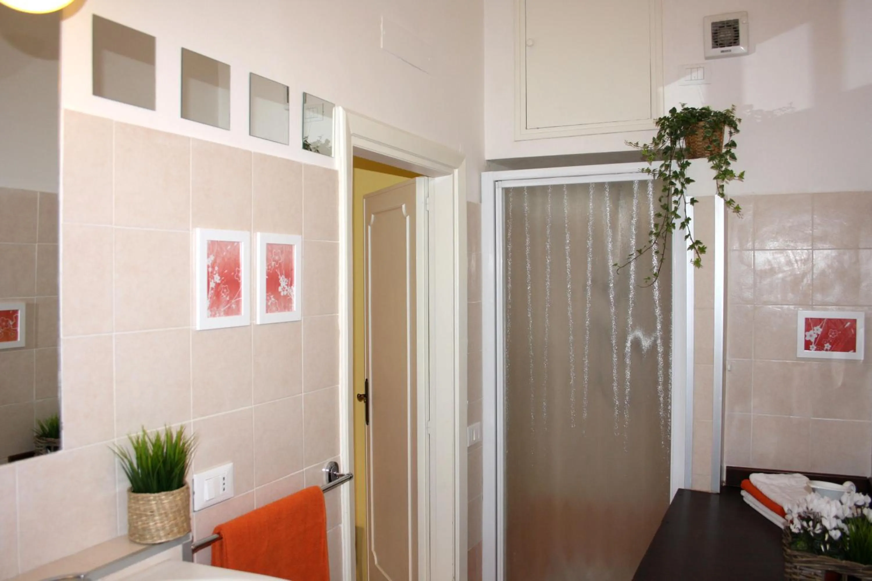 Shower in Arches B&B