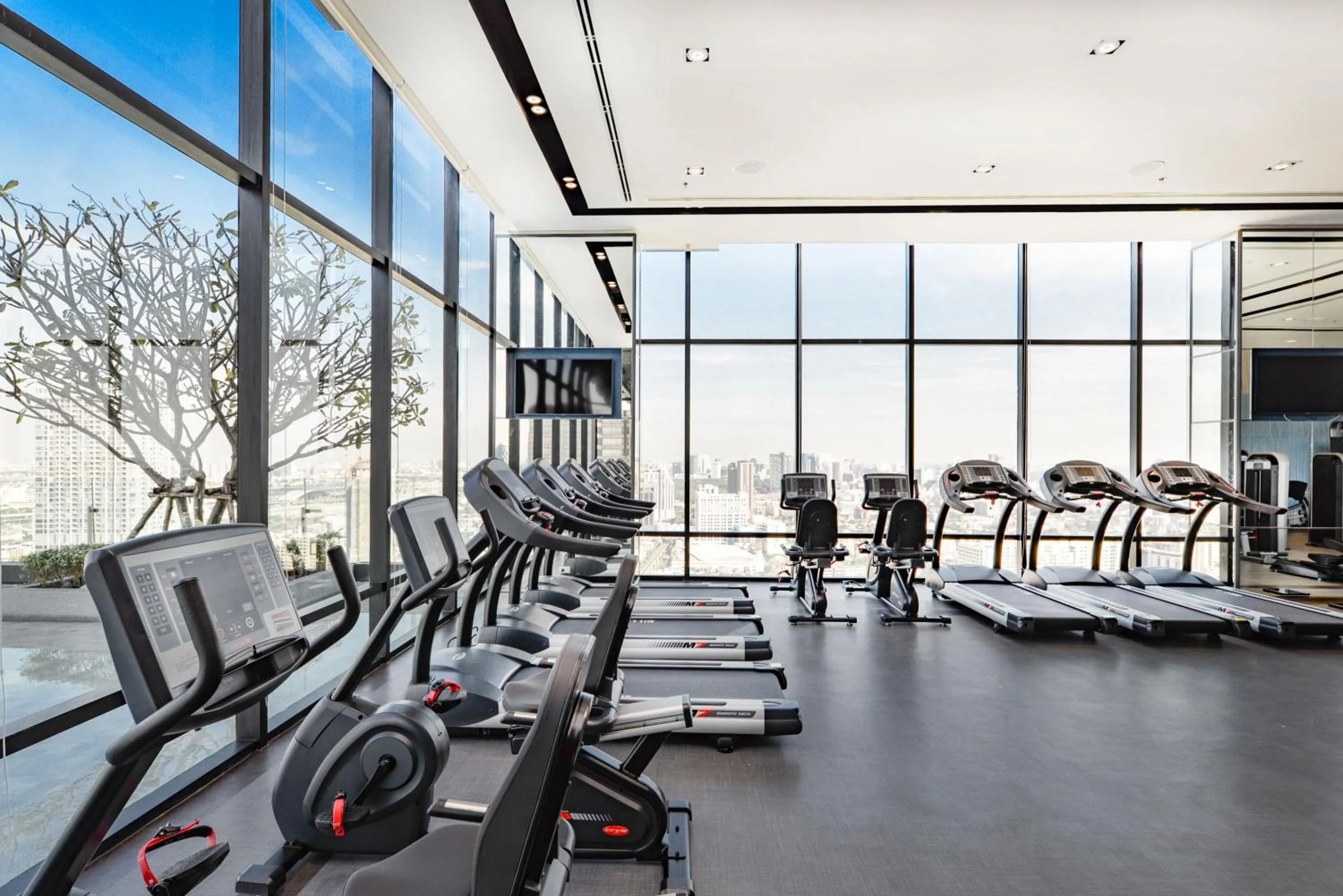 Fitness centre/facilities in The Quarter Ari by UHG