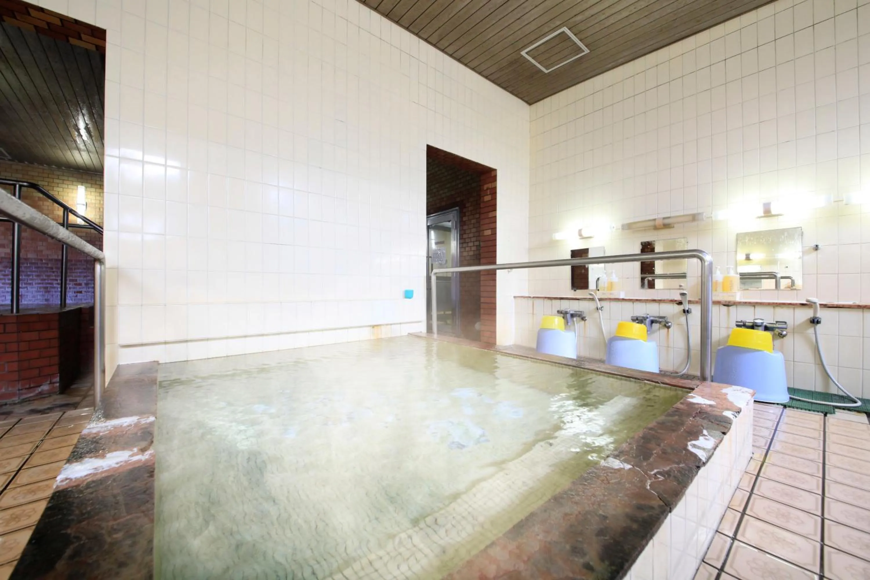 Hot Spring Bath, Swimming Pool in U Topia