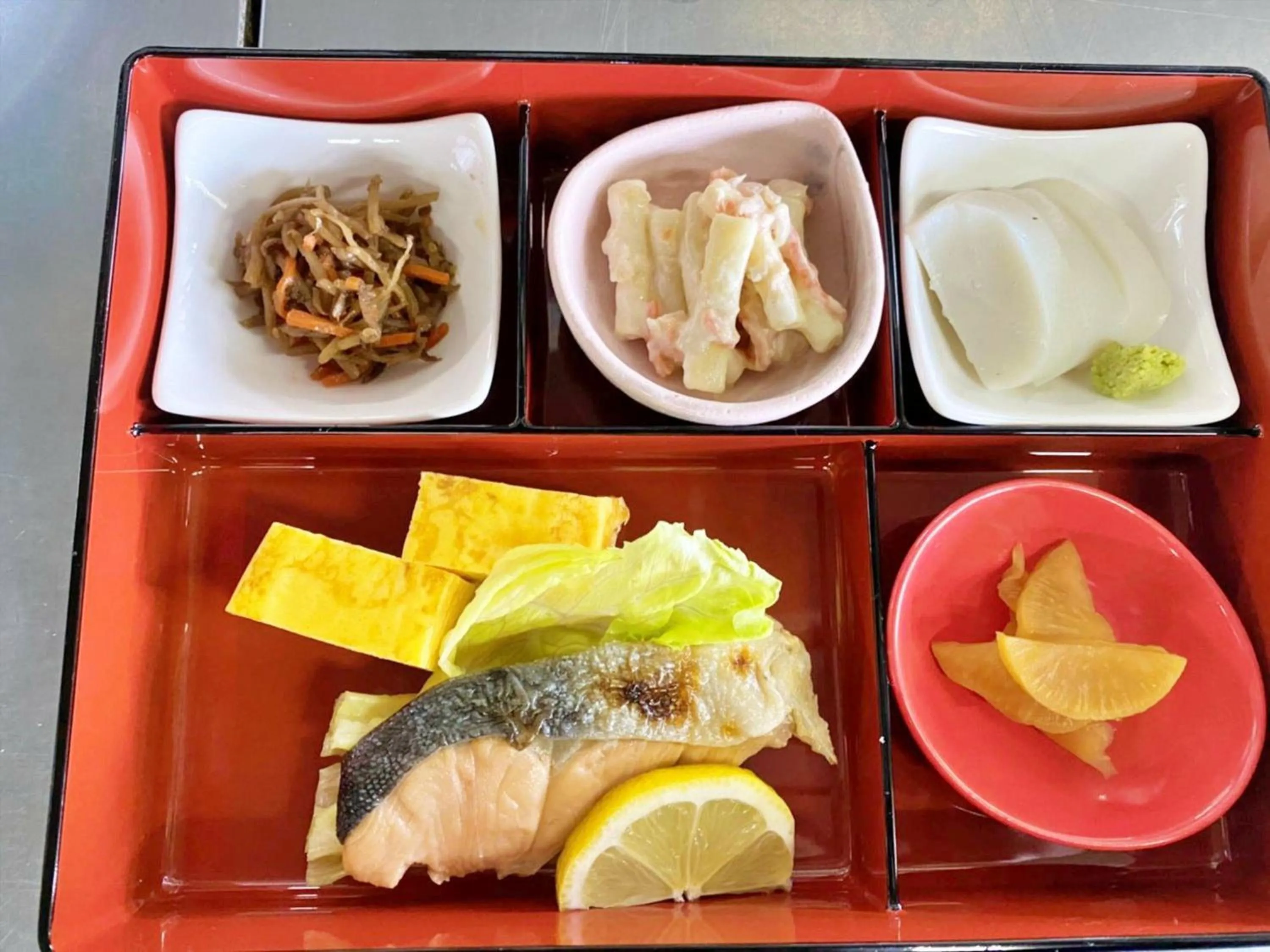 Breakfast, Food in U Topia