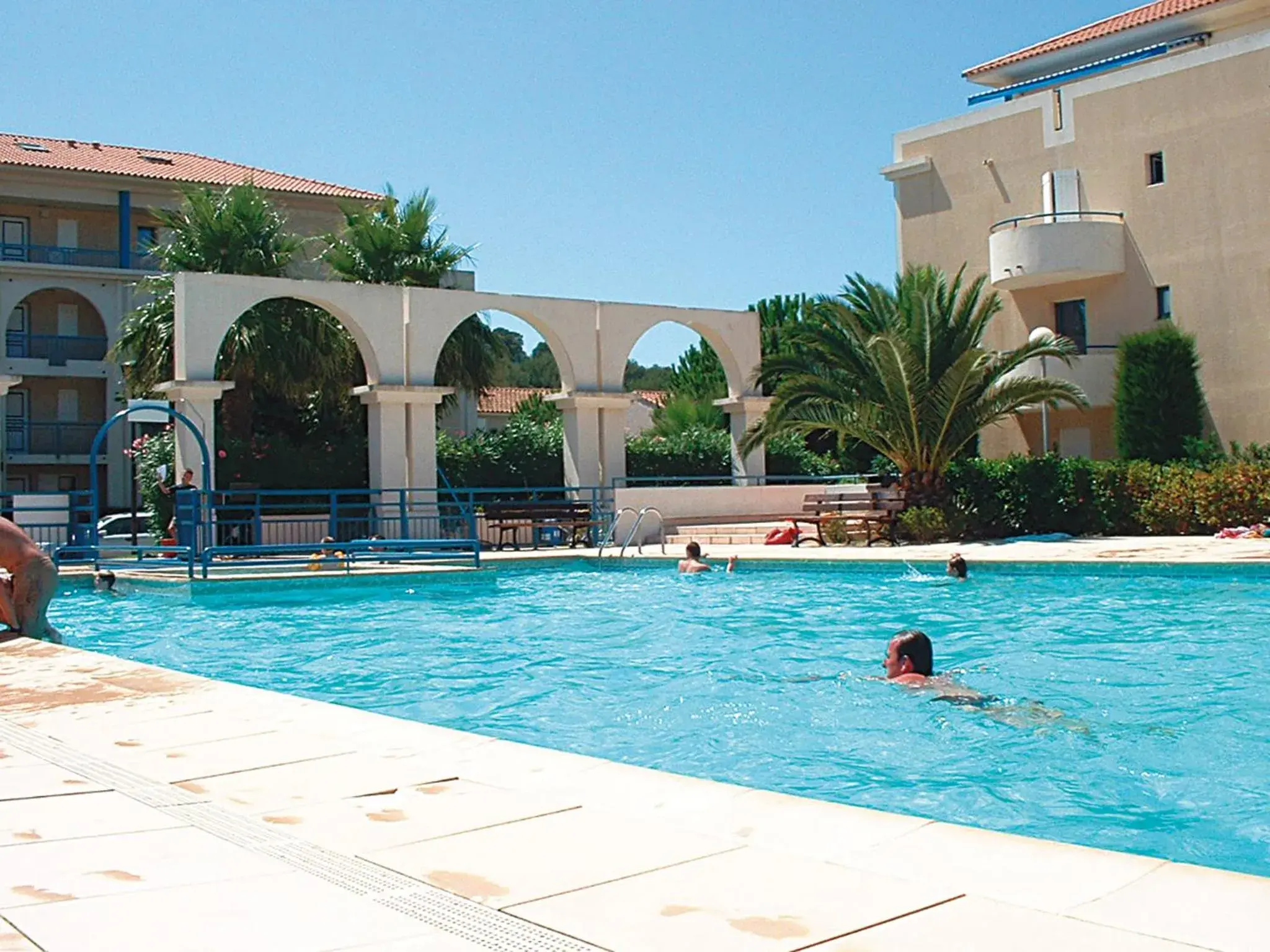 Lagrange Vacances Le Domaine d’Azur et Tahiti Park Lagrange Vacances Le Domaine d’Azur et Tahiti Park