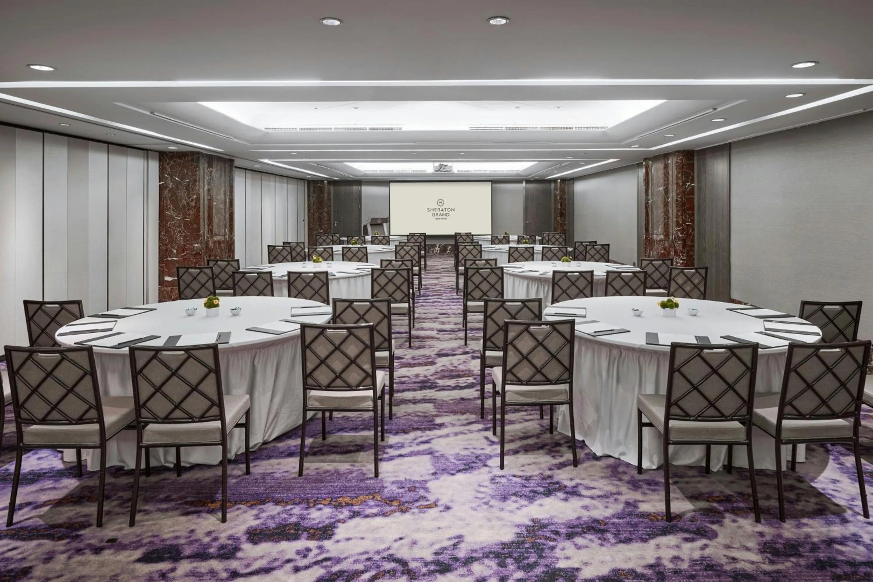 Meeting/conference room in Sheraton Grand Taipei Hotel