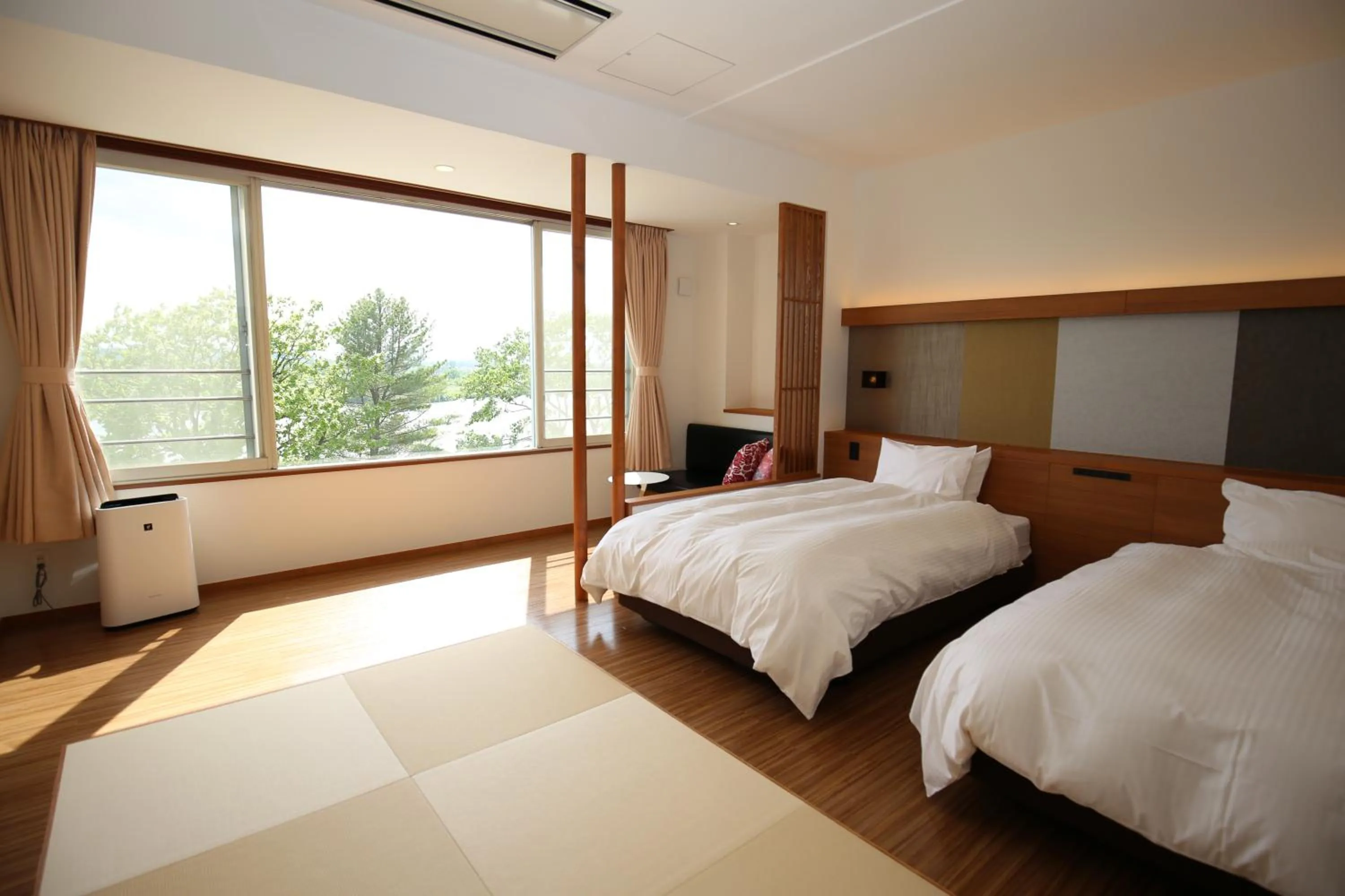 Bedroom, Bed in Kangetsuen