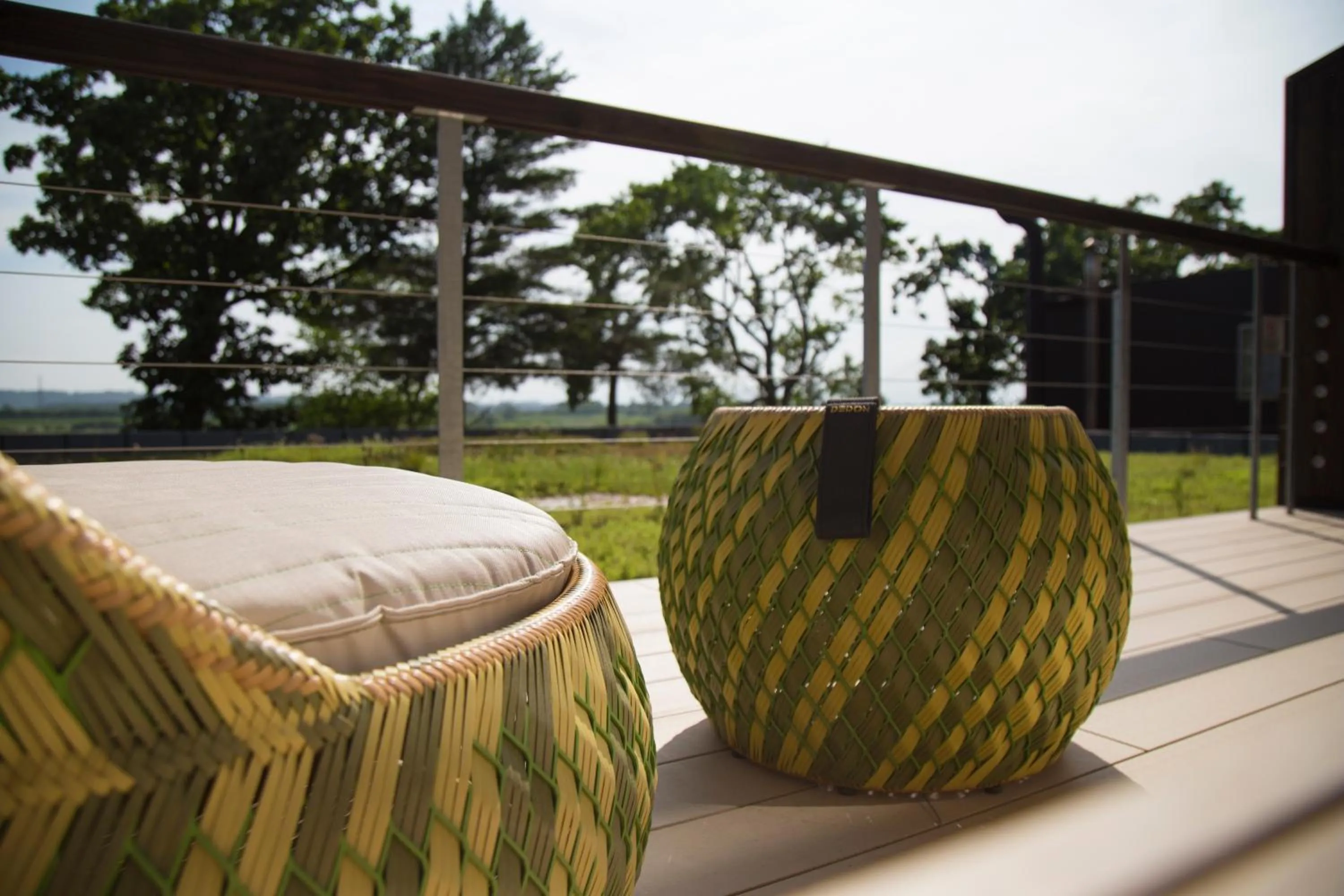 Decorative detail in Kangetsuen