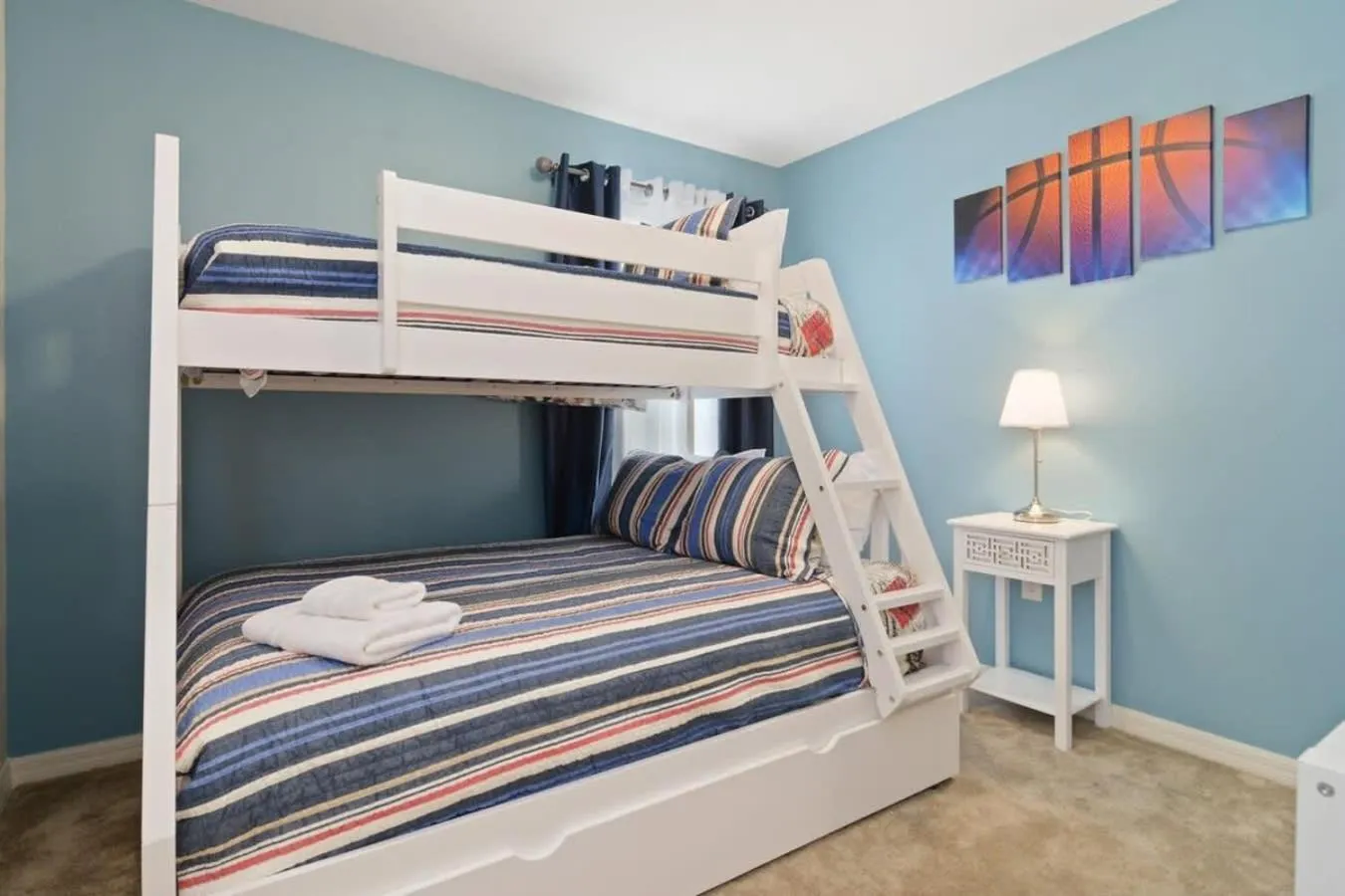 Bed in Four Bedroom with GameRoom 5150A