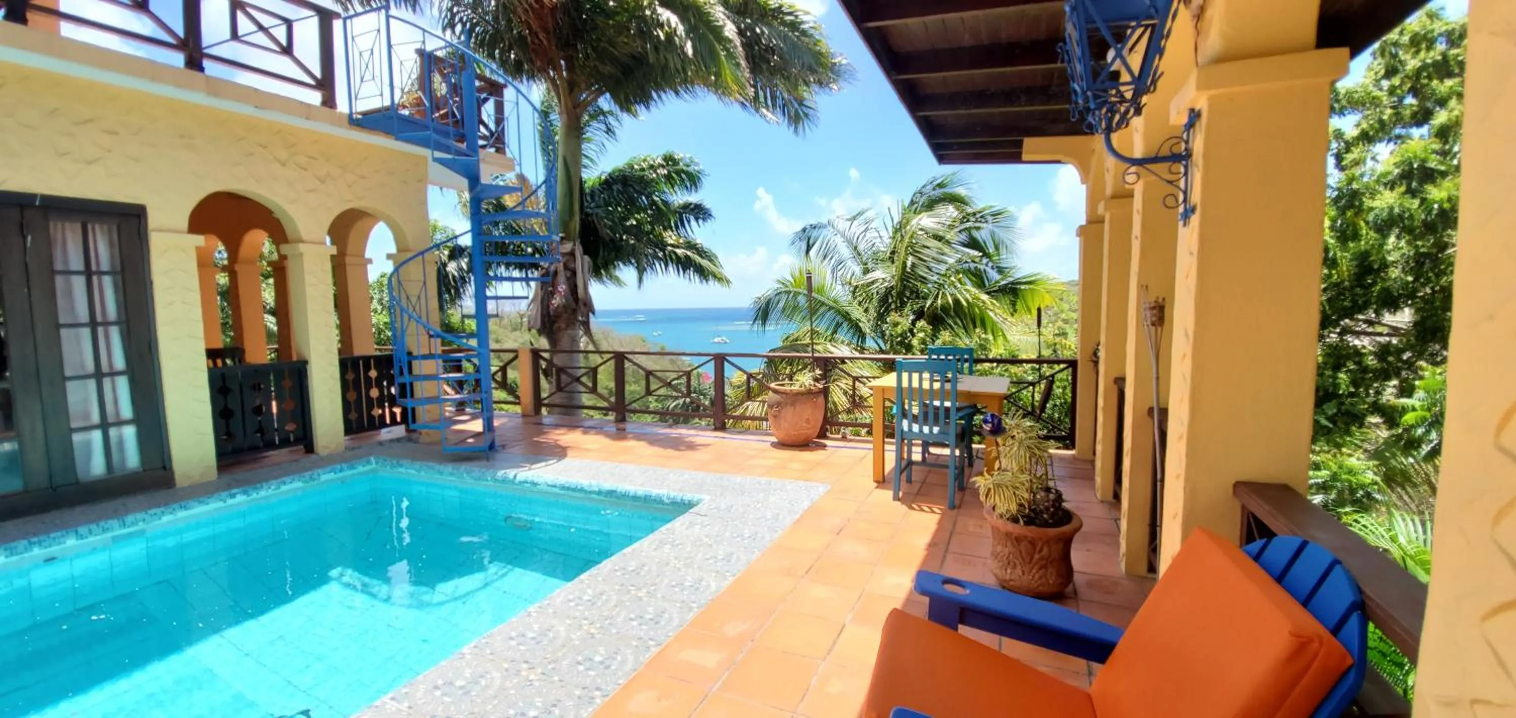 Reef View Pavilions - Villas & Condos