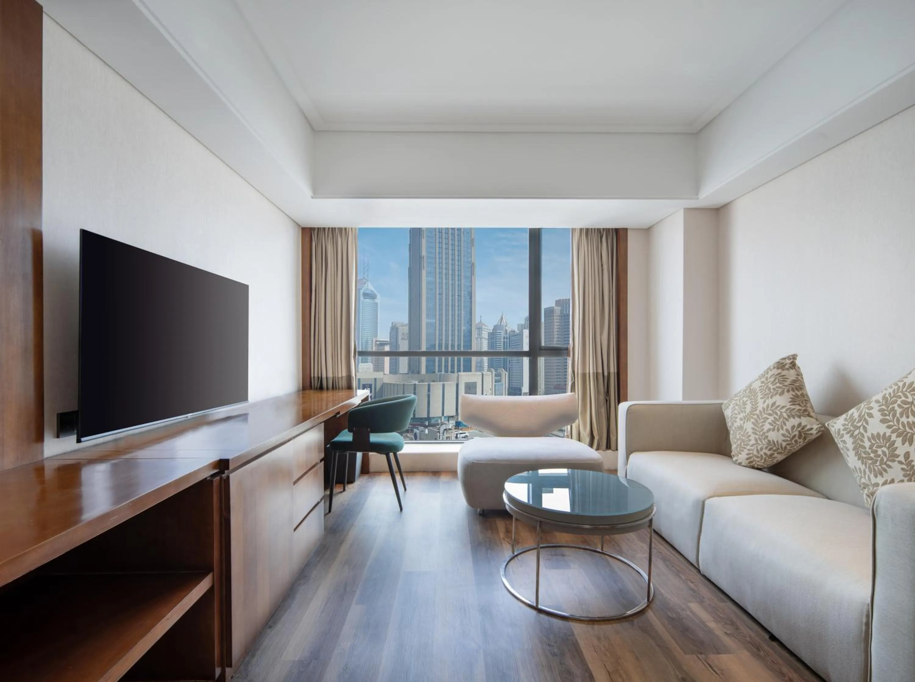 Holiday Inn Qingdao City Center by IHG - May 4th Square