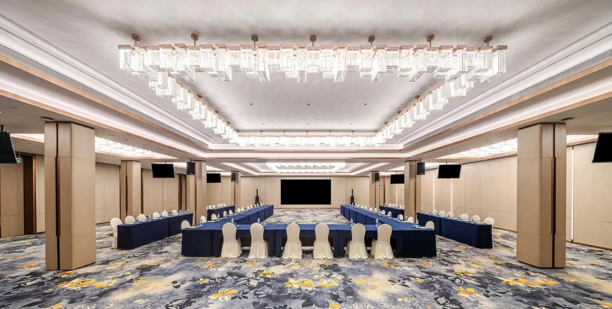 Banquet/Function facilities in Holiday Inn Wuhan Riverside by IHG